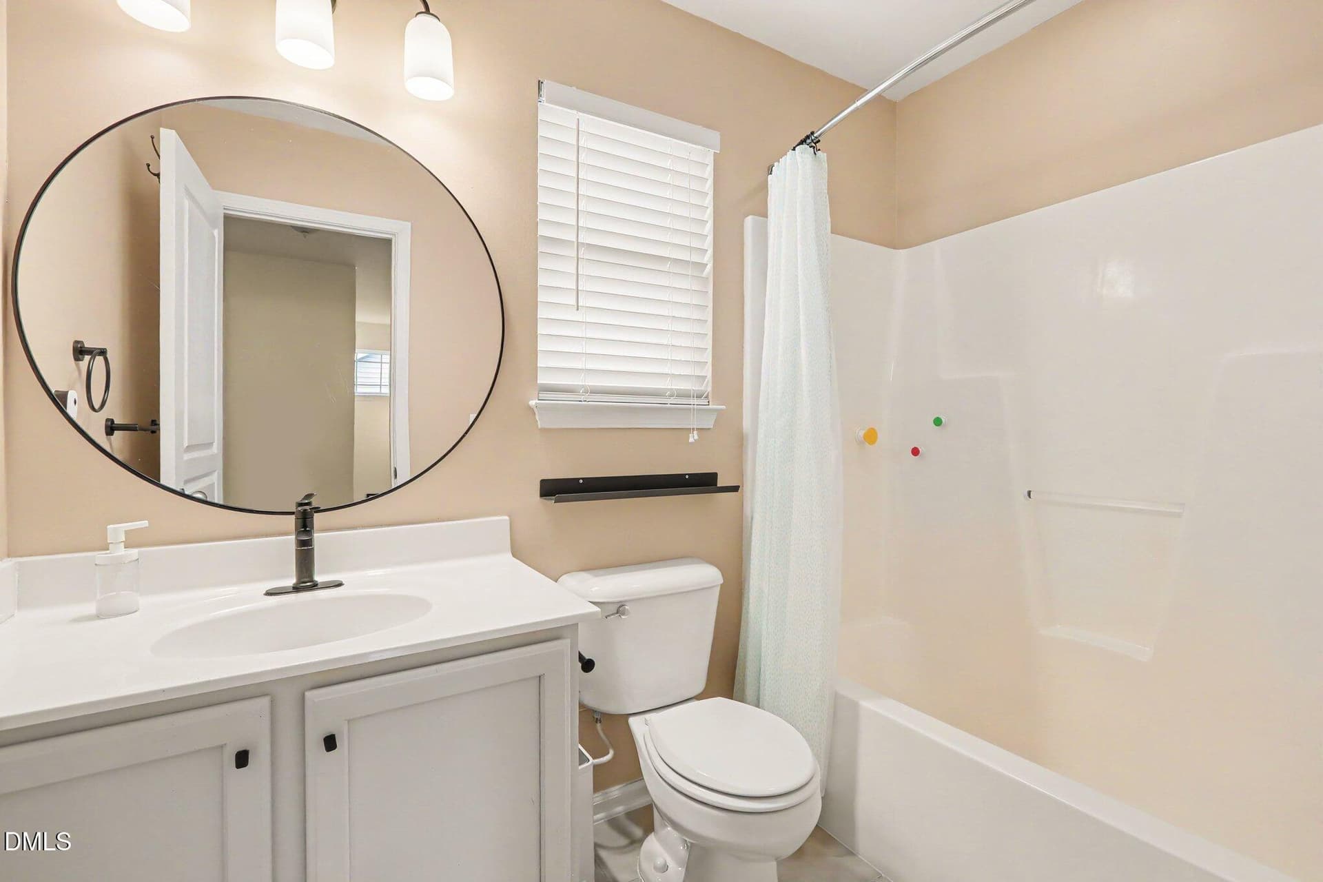 022_file_1608 - 1820 Pear Tree Lane, Durham, NC 27703