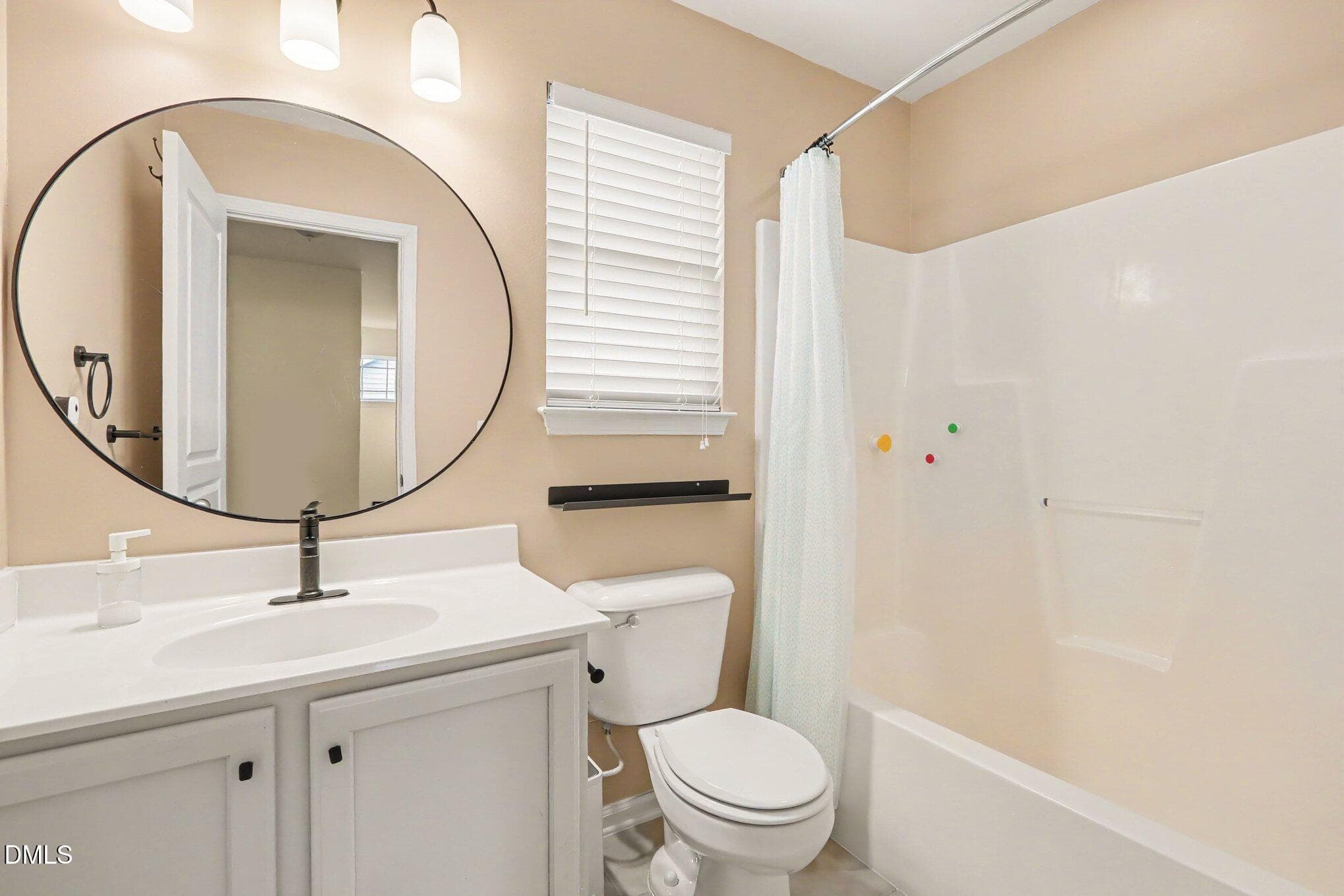 022_file_1608 - 1820 Pear Tree Lane, Durham, NC 27703