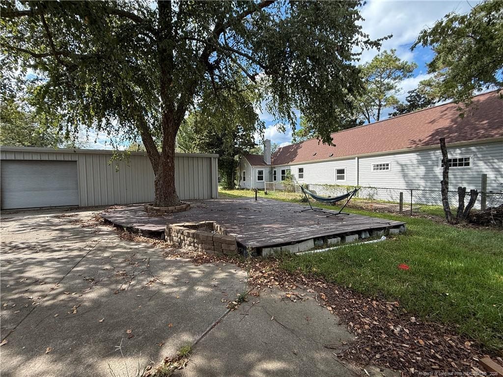 Photo 4 - 1100 N Barker Street, Lumberton, NC 28358, Lumberton