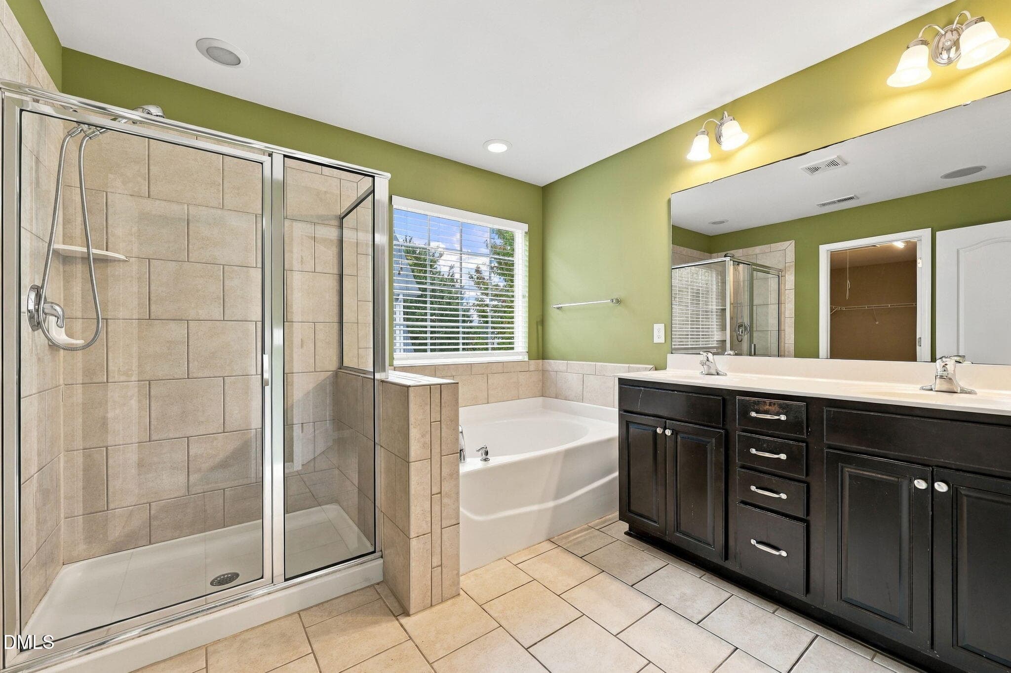 45-web-or-mls-IMG_9367_edit - 2116 Hemlock Hill Drive, Durham, NC 27703