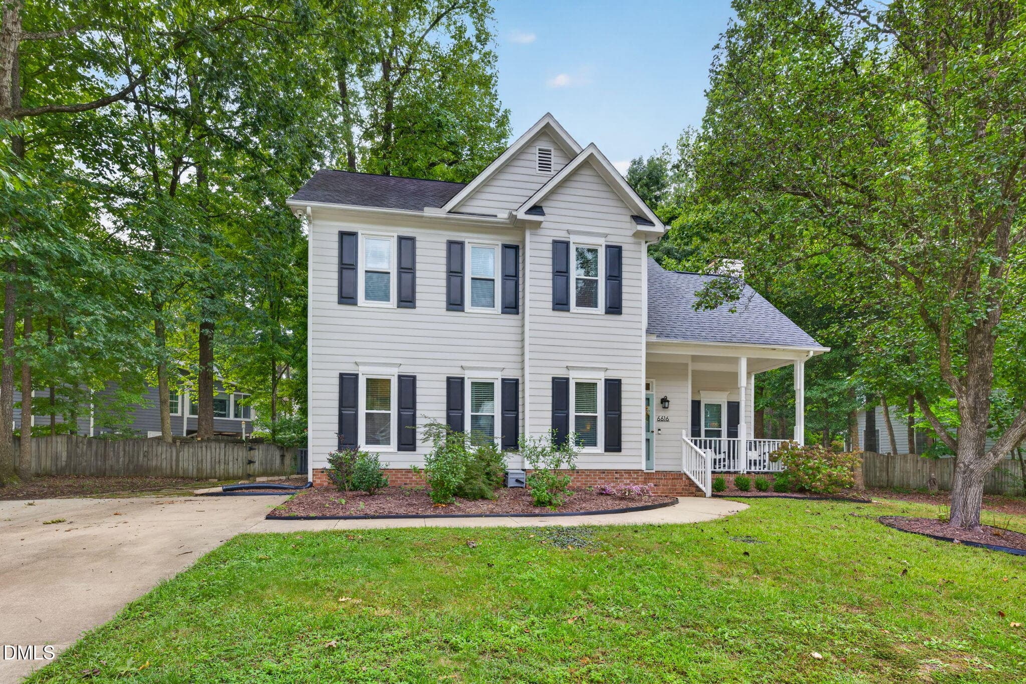 3-web-or-mls-IMG_0012 - 6616 Speight Circle, Raleigh, NC 27616