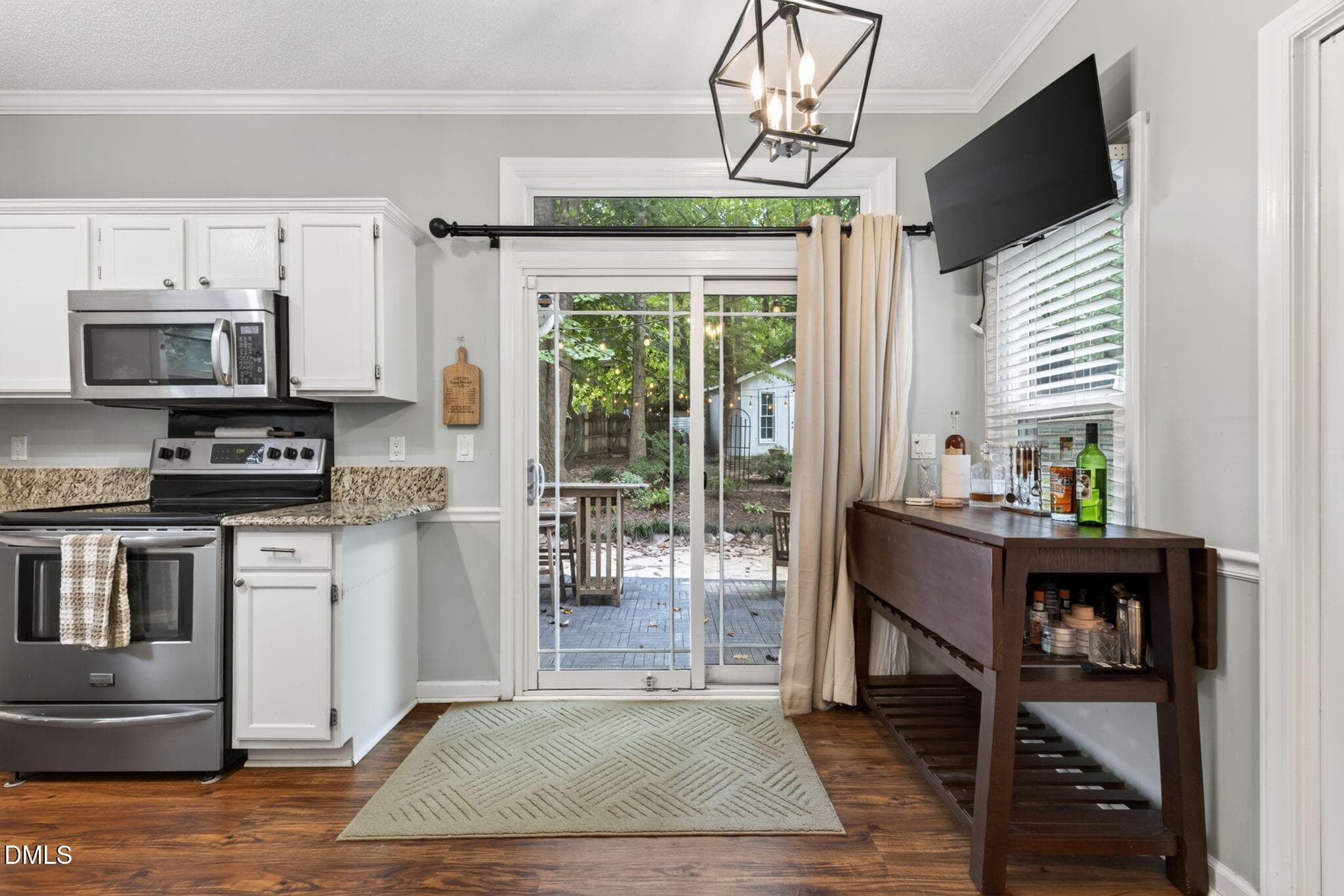 20-web-or-mls-IMG_0100 - 6616 Speight Circle, Raleigh, NC 27616