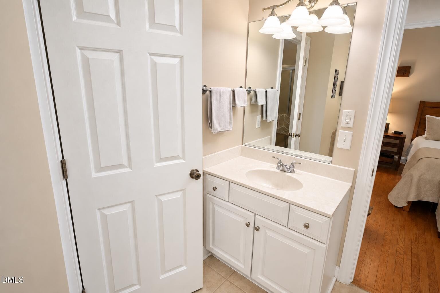 Master bath 6 - 1130 Creekside Trail, Sanford, NC 27332, Sanford