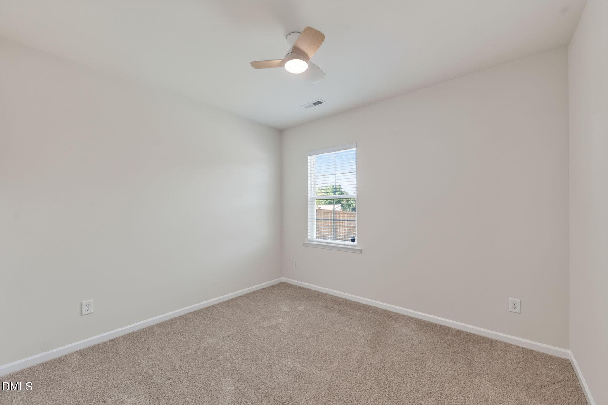 19-web-or-mls-P1080074 - 1033 Broadlands Way, Graham, NC 27253
