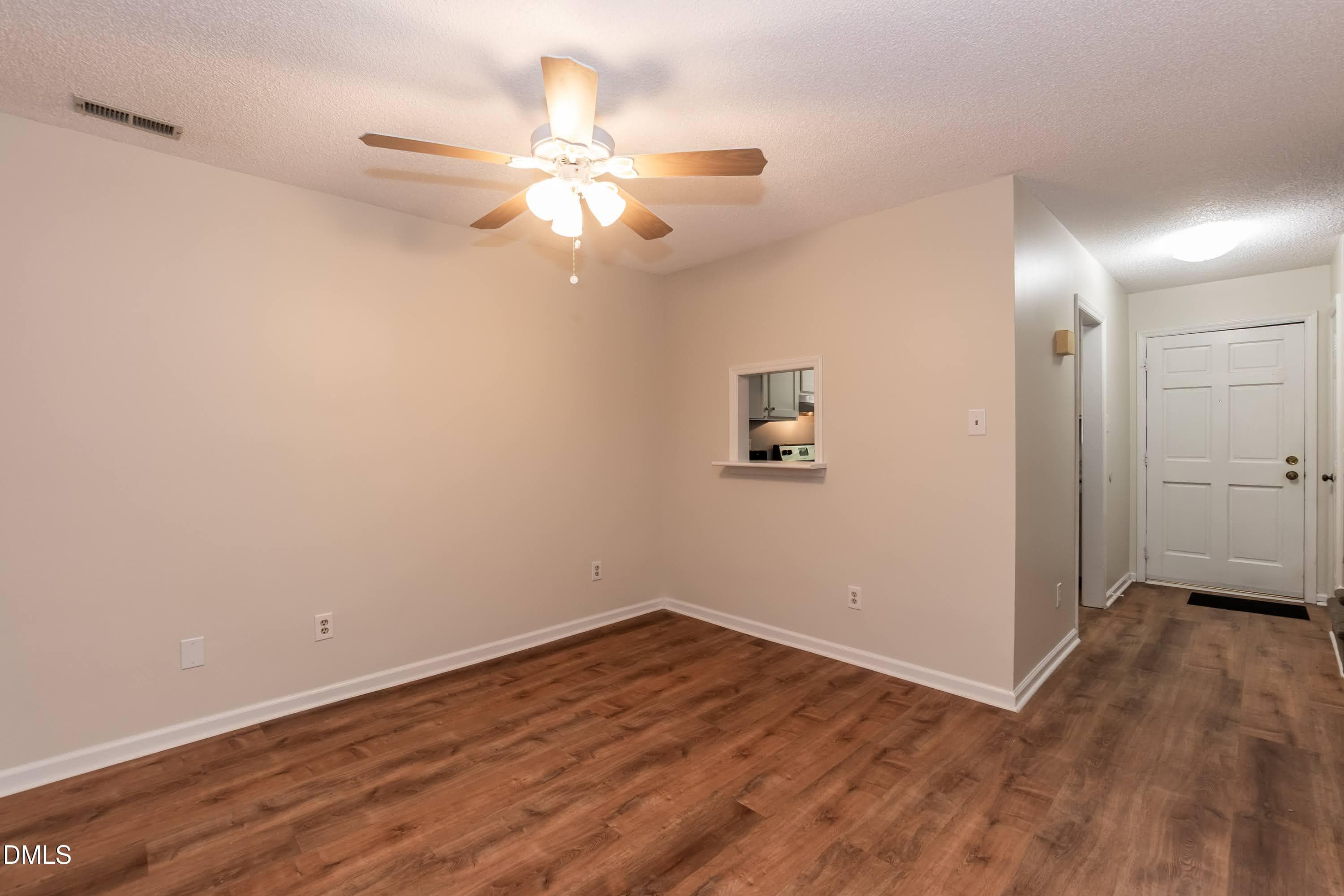 Dining 01 - 110 Cimmaron Court, Cary, NC 27511