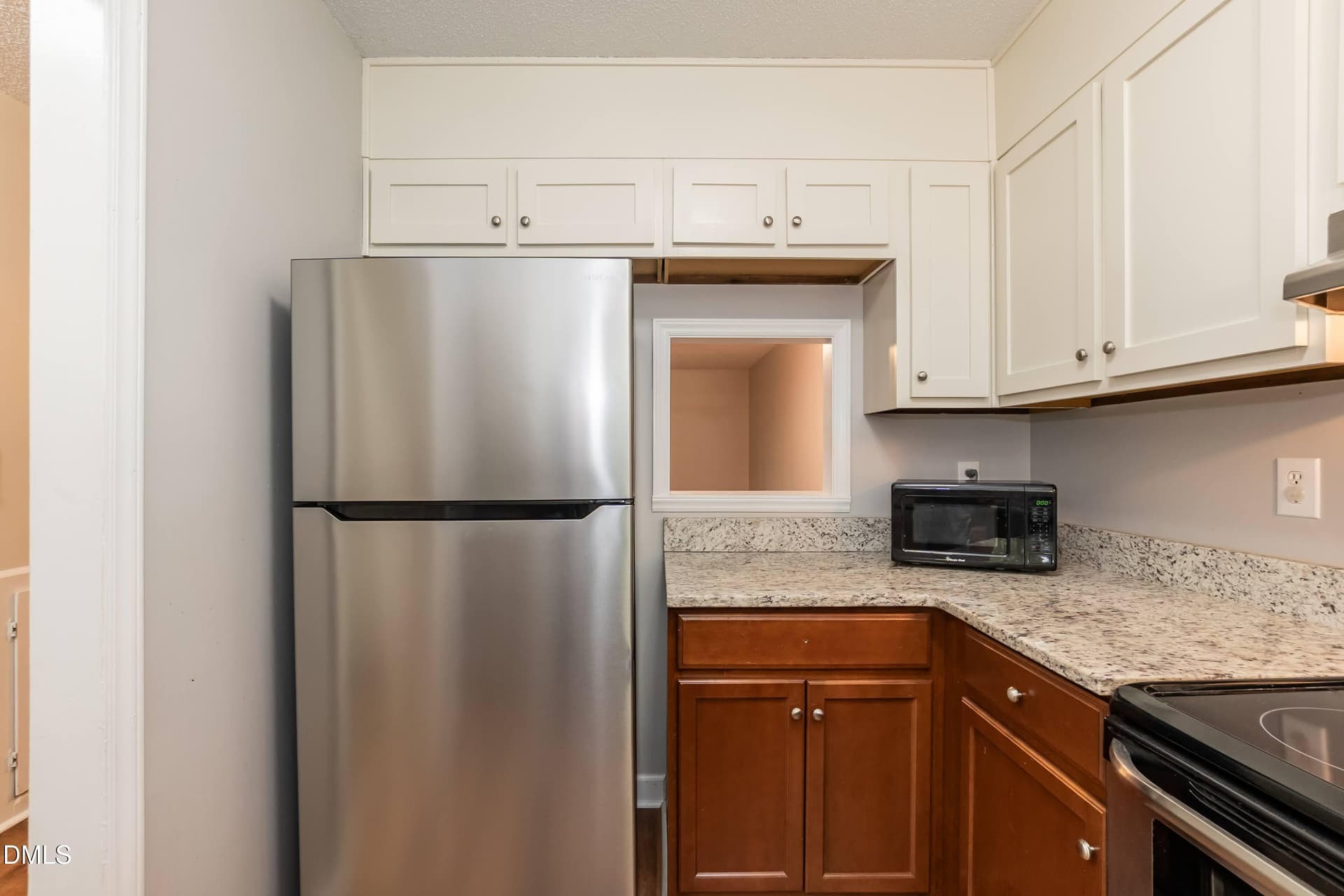 Kitchen 03 - 110 Cimmaron Court, Cary, NC 27511