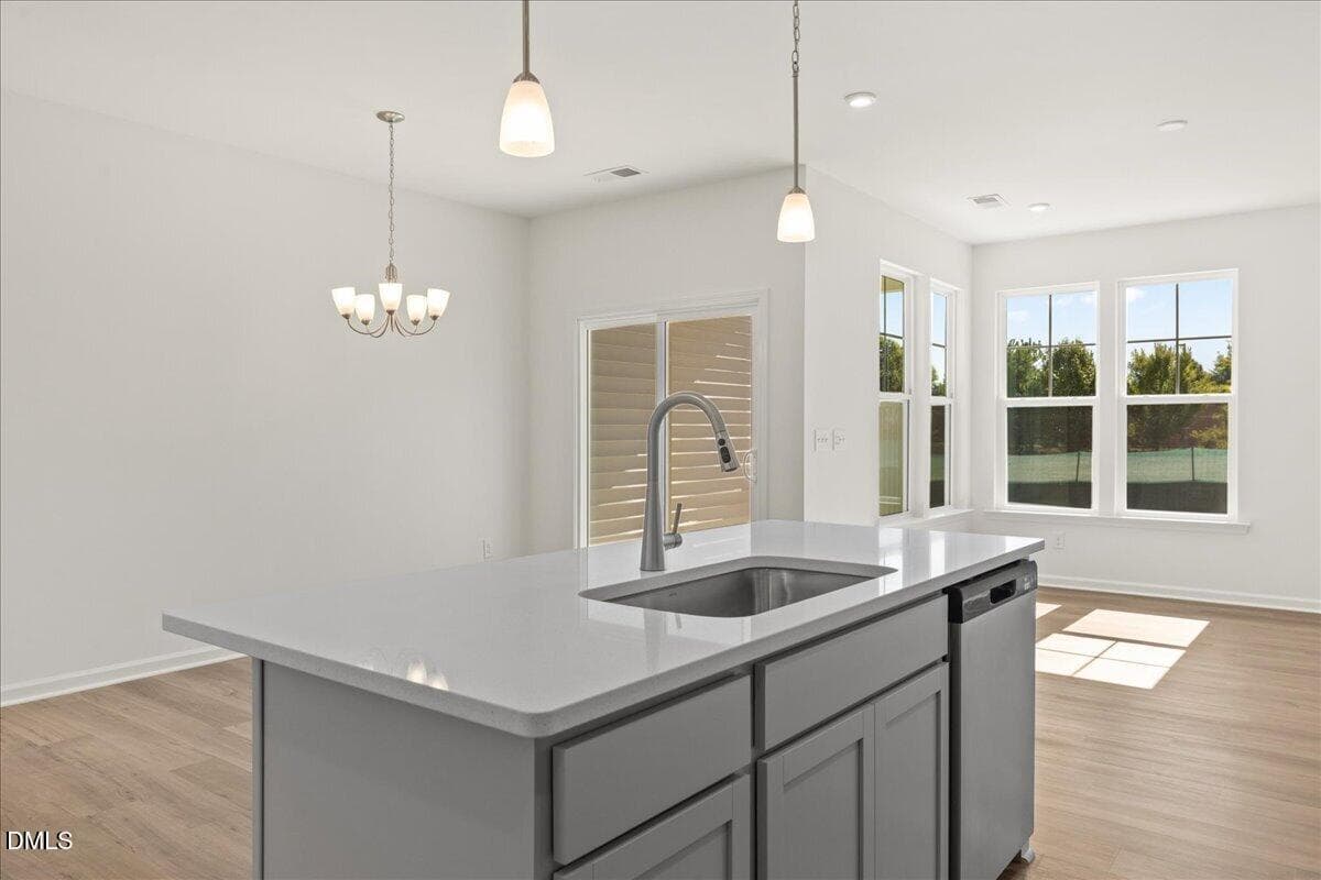 67-HHHunt Homes-Lot 23-Whitfield Kitchen - 326 Short Ridge Way, Rolesville, NC 27571