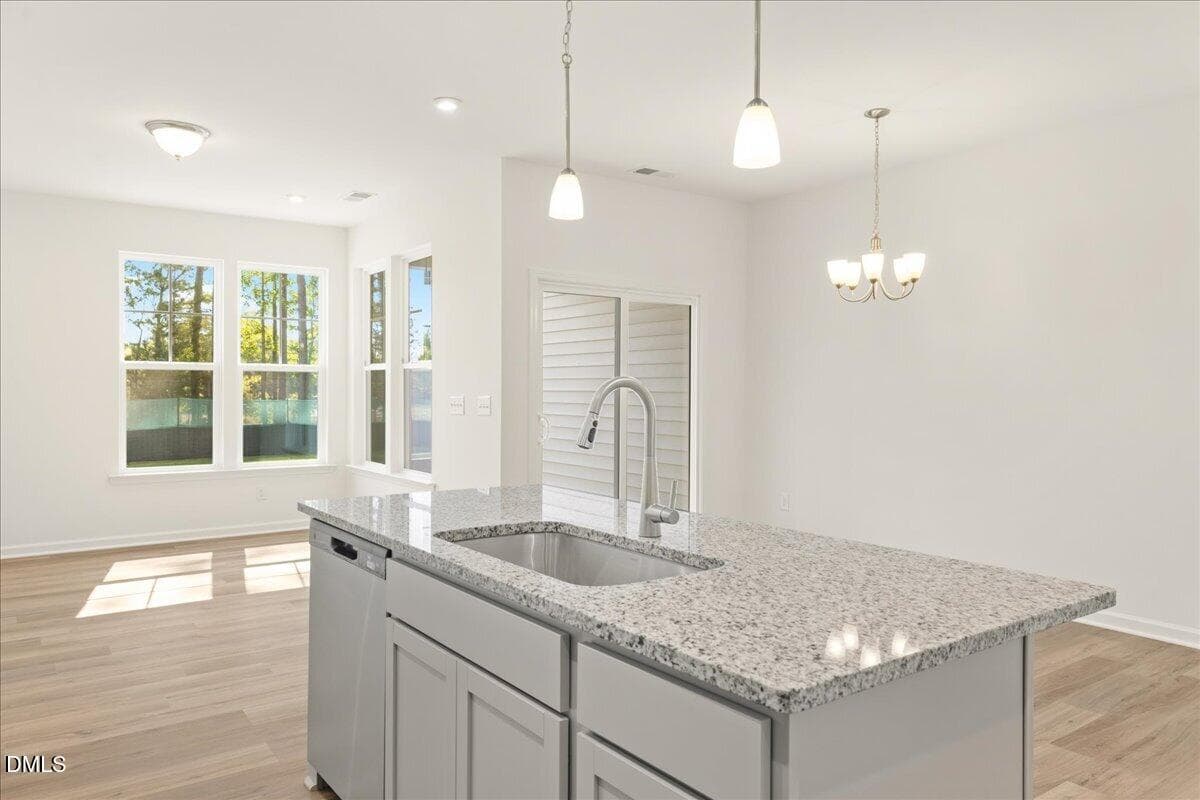 15-HHHunt Homes-Lot 20-Whitfield-Kitchen - 320 Short Ridge Way, Rolesville, NC 27571