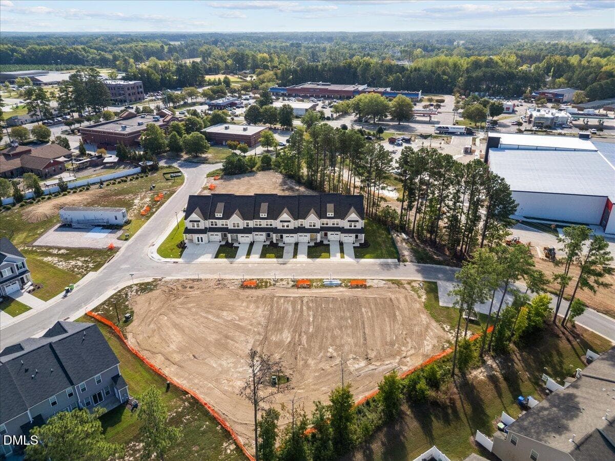 58-HHHunt Homes-Granite Ridge-Townhomes- - 320 Short Ridge Way, Rolesville, NC 27571