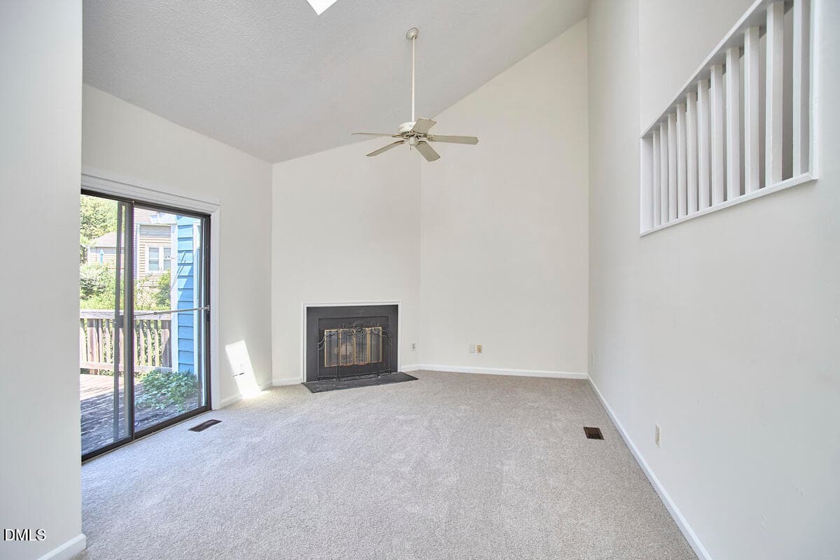 025 - 9 Hickory Wood Square, Durham, NC 27713