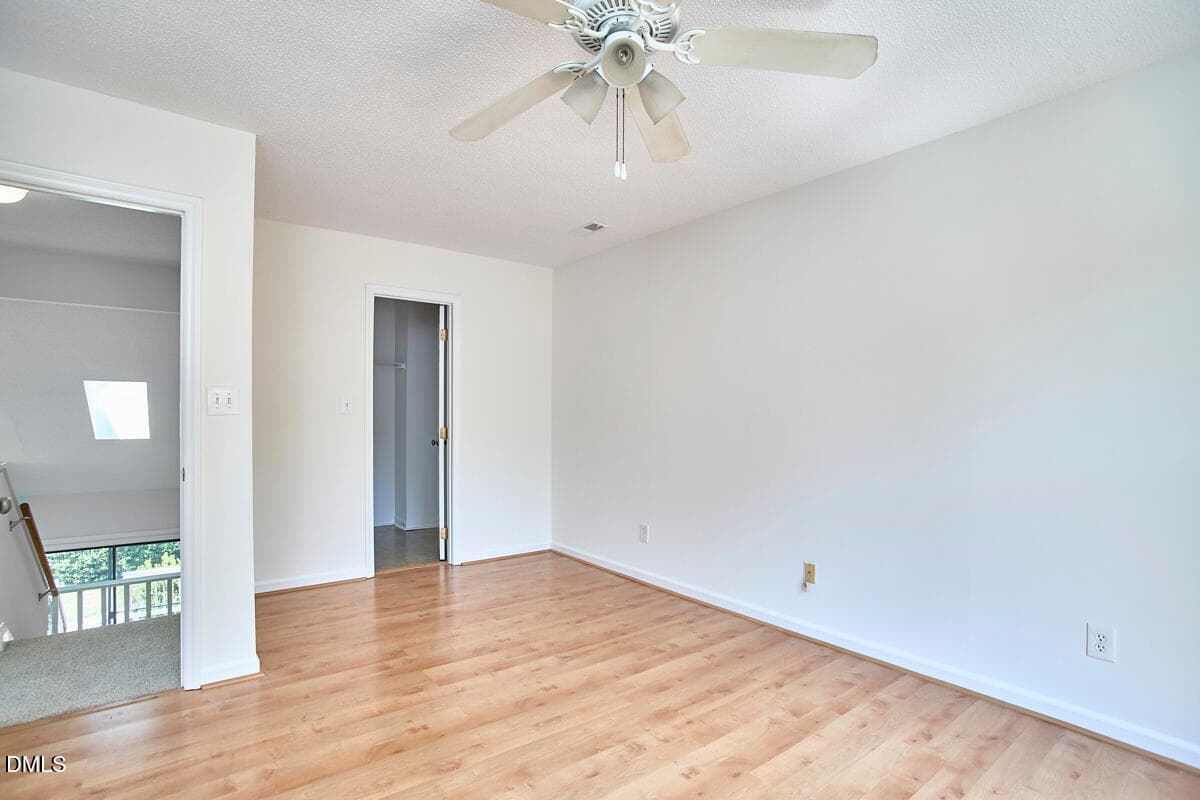 031 - 9 Hickory Wood Square, Durham, NC 27713
