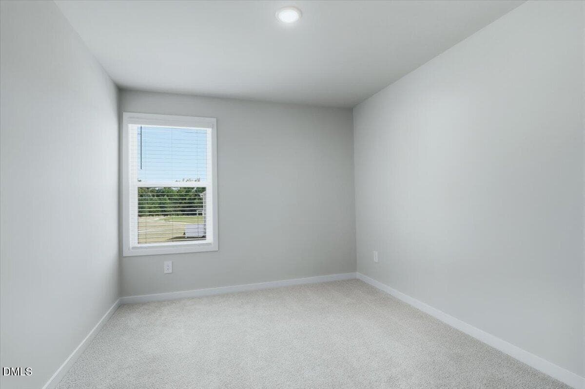 17-RAL_Oakwood_Amber_932BroadleafTrce_02 - 932 Broadleaf Trace, Mebane, NC 27302