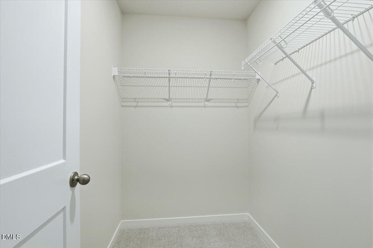 20-RAL_Oakwood_Amber_932BroadleafTrce_02 - 932 Broadleaf Trace, Mebane, NC 27302