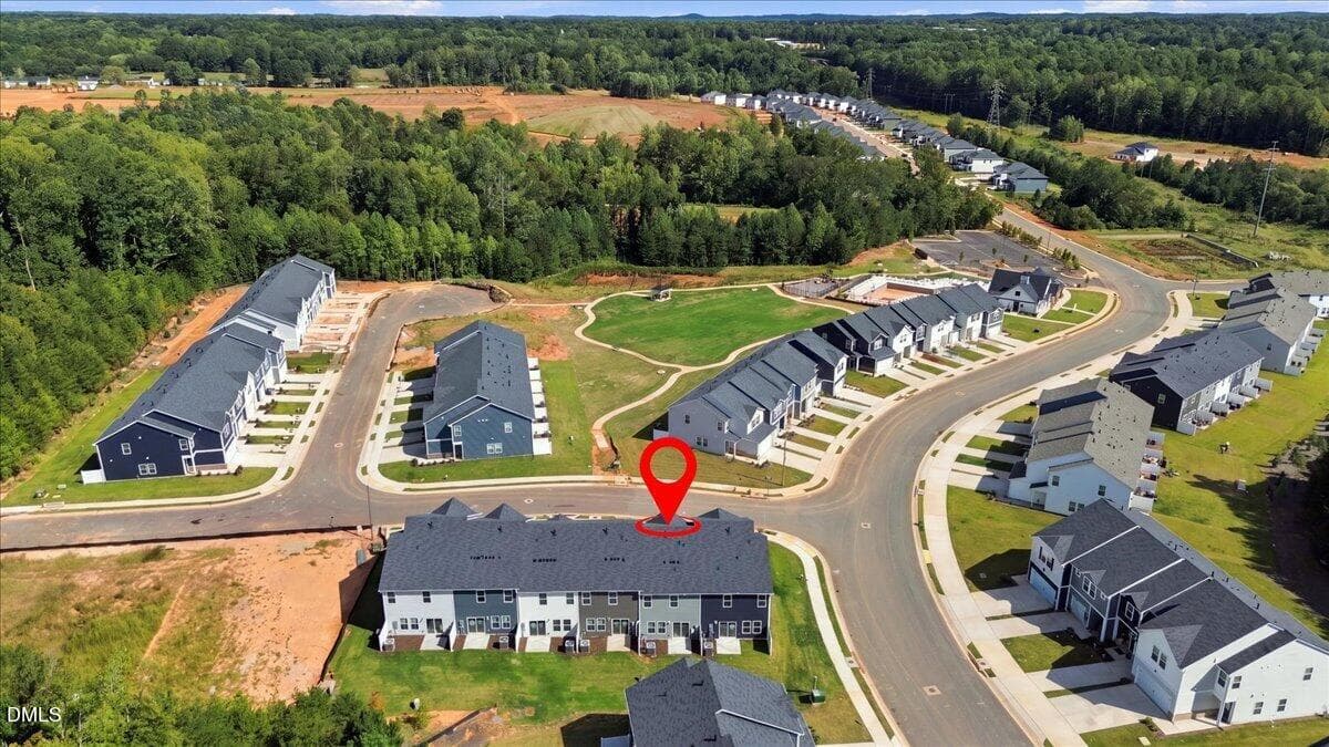31-RAL_Oakwood_Amber_932BroadleafTrce_00 - 932 Broadleaf Trace, Mebane, NC 27302
