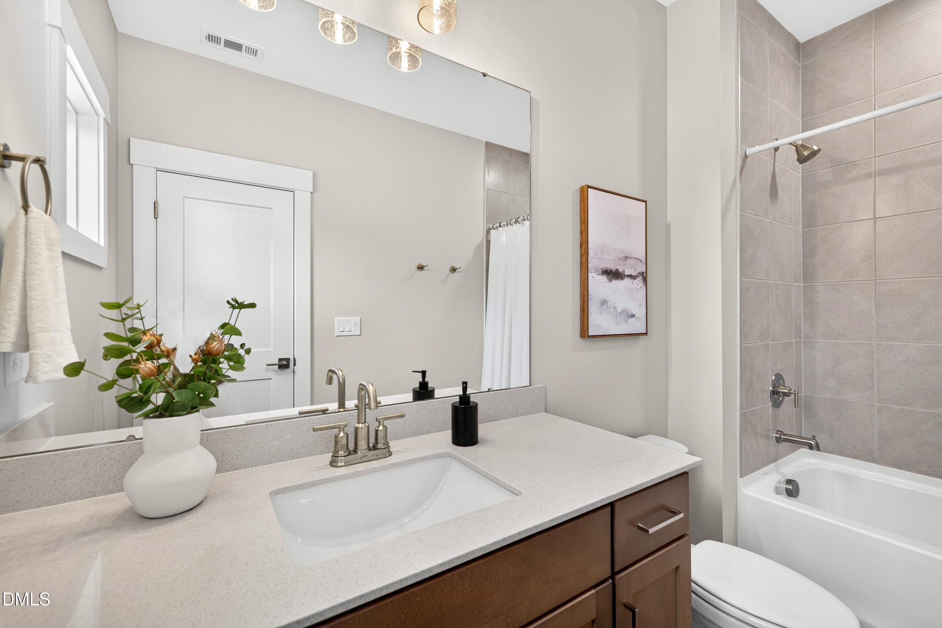 Full Bathroom (Model Home) - 631 Cable Court, Apex, NC 27523