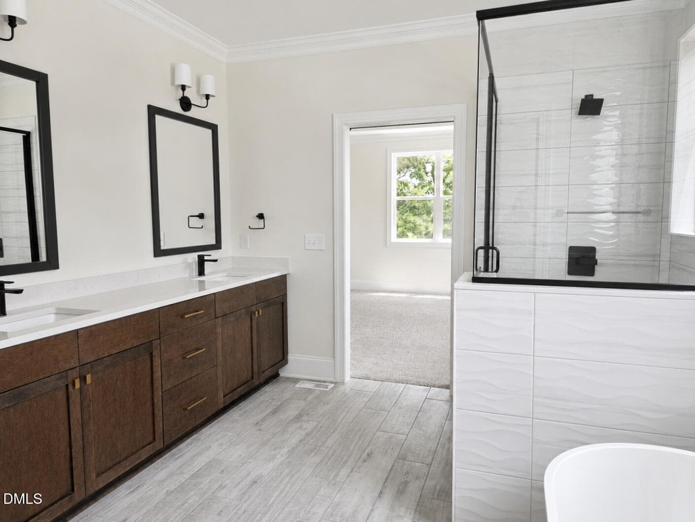 sep tub and shower - 5545 Silk Hope Gum Springs Road, Siler City, NC 27344