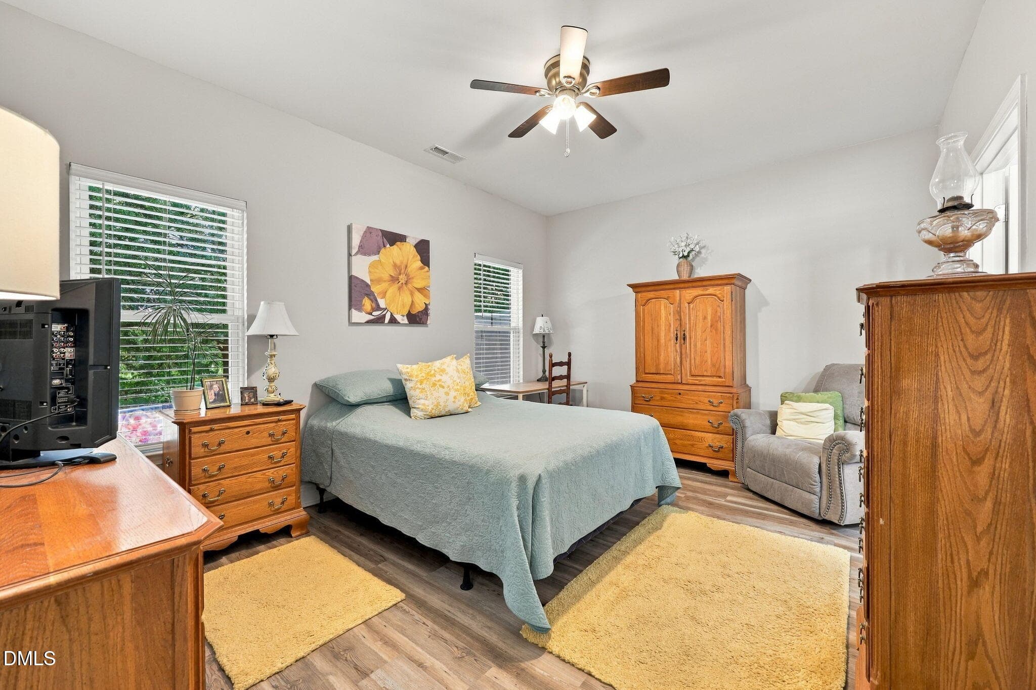 31-web-or-mls-IMG_8356 - 712 W Lee Avenue 8, Yadkinville, NC 27055