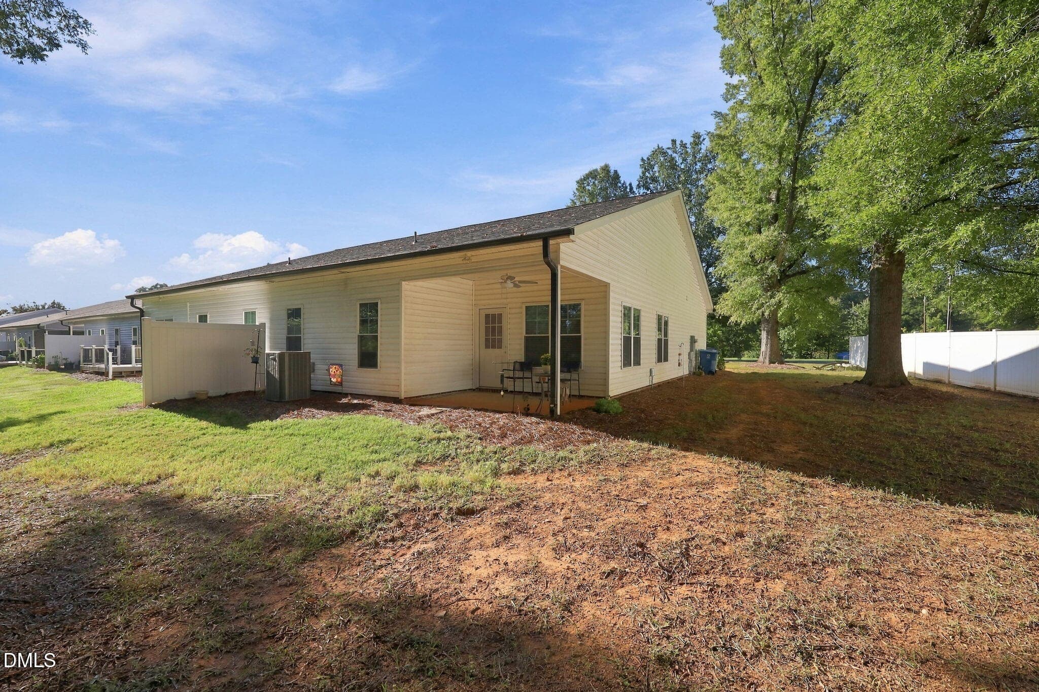 41-web-or-mls-IMG_8393 - 712 W Lee Avenue 8, Yadkinville, NC 27055