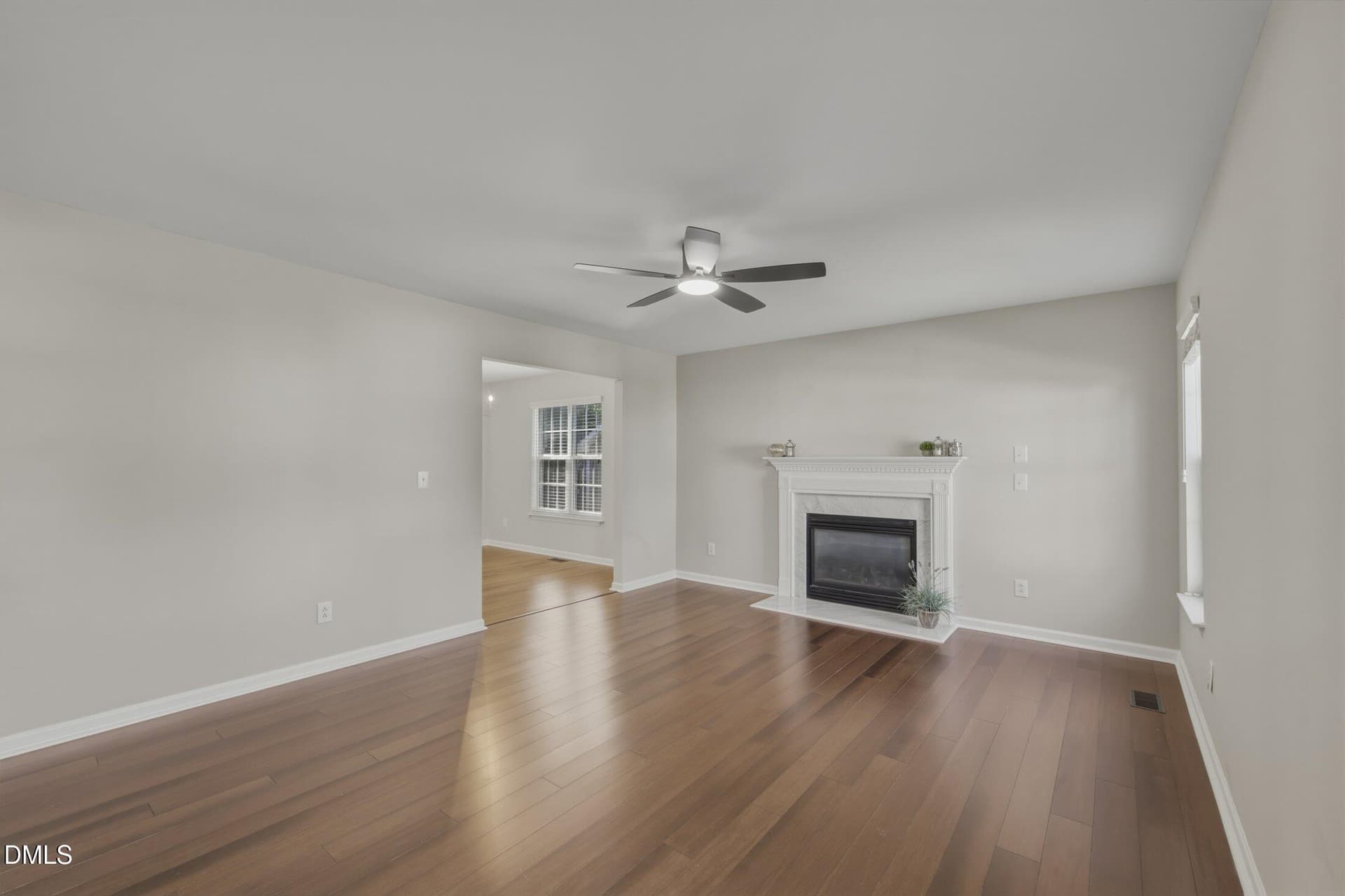 6519 Caverstone Dr-2617 living room - 6519 Caverstone Drive, Durham, NC 27713