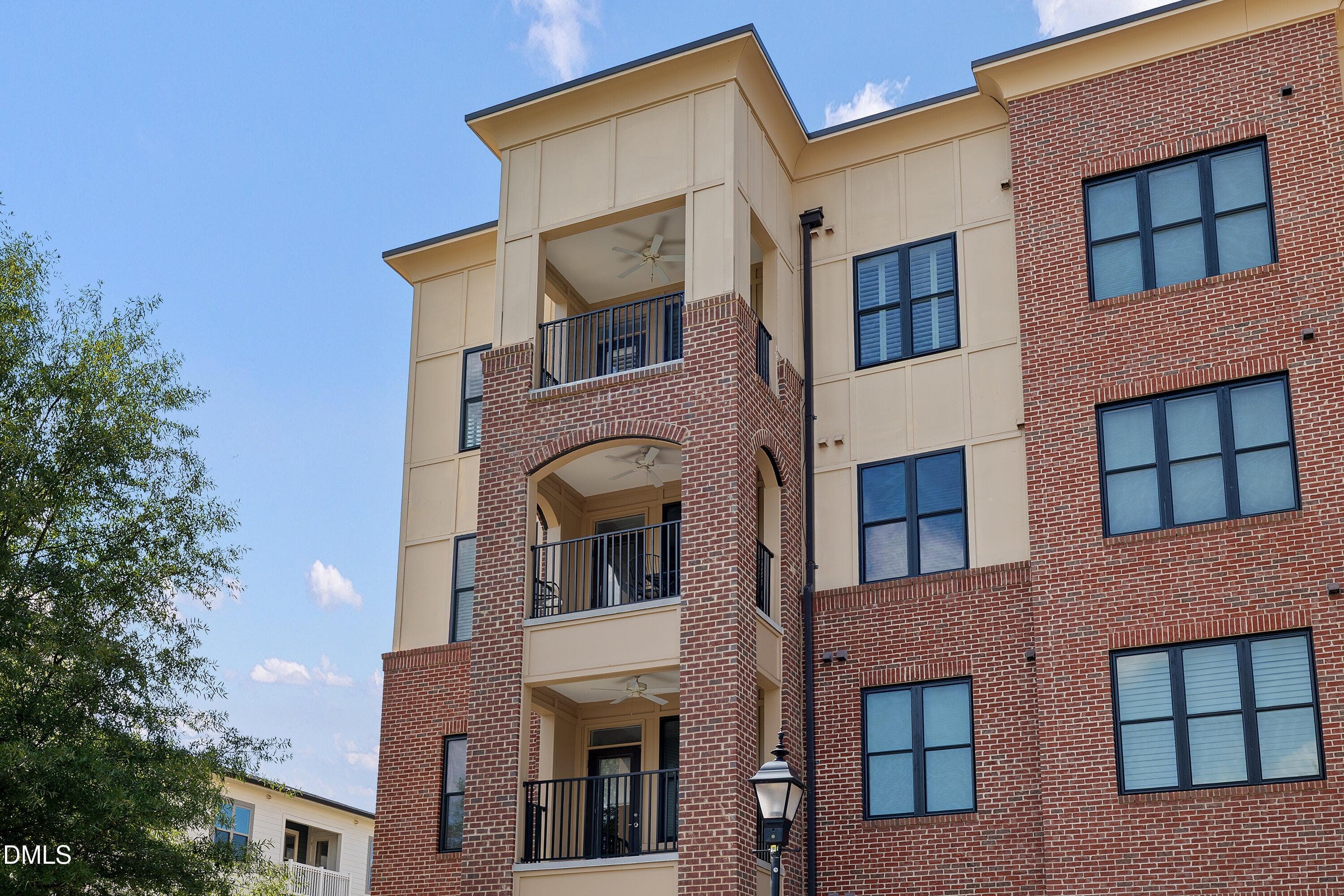 03-700 Finsbury Unit 400_8953 - 700 Finsbury Street 400, Durham, NC 27703