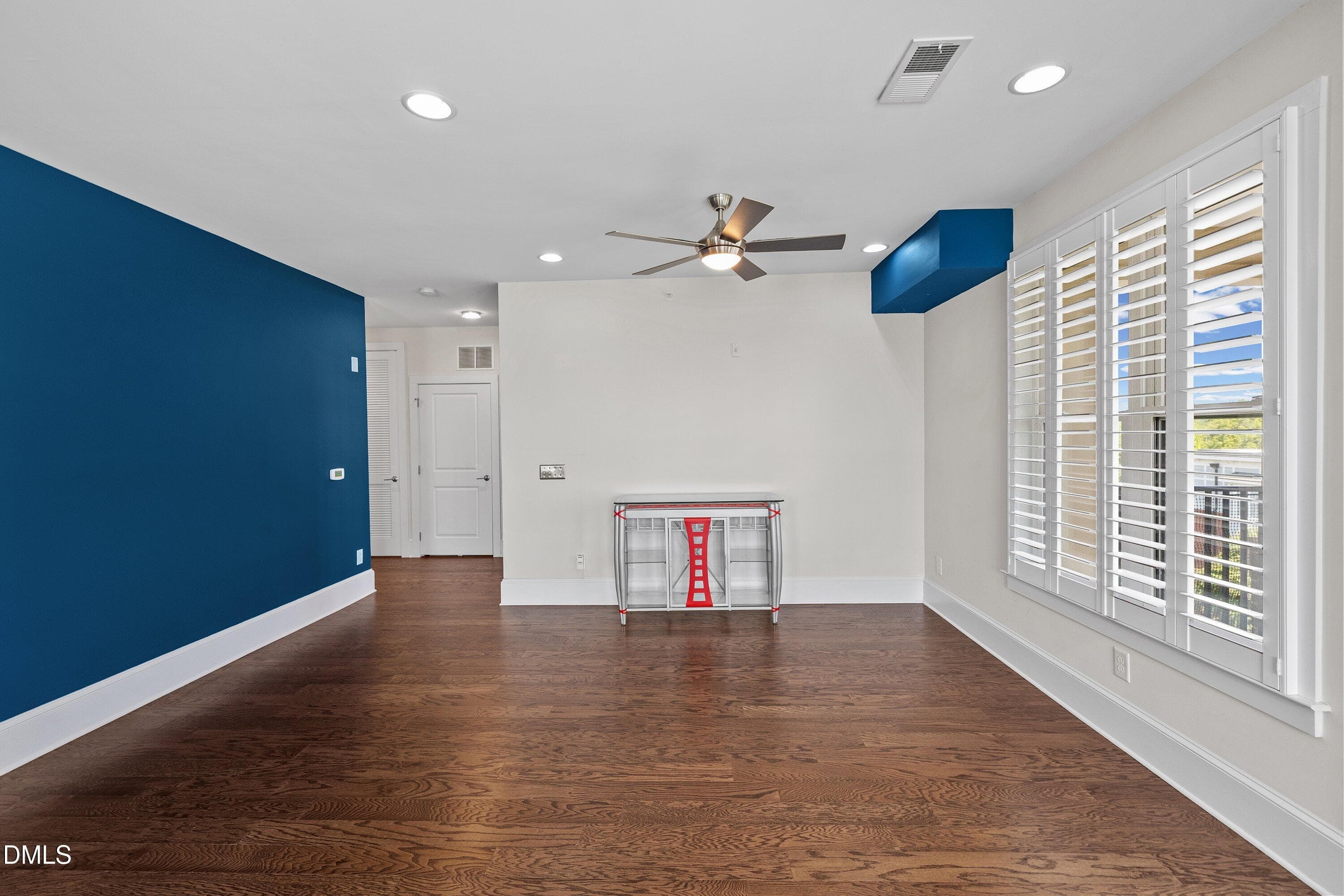16-700 Finsbury Unit 400_8811 - 700 Finsbury Street 400, Durham, NC 27703