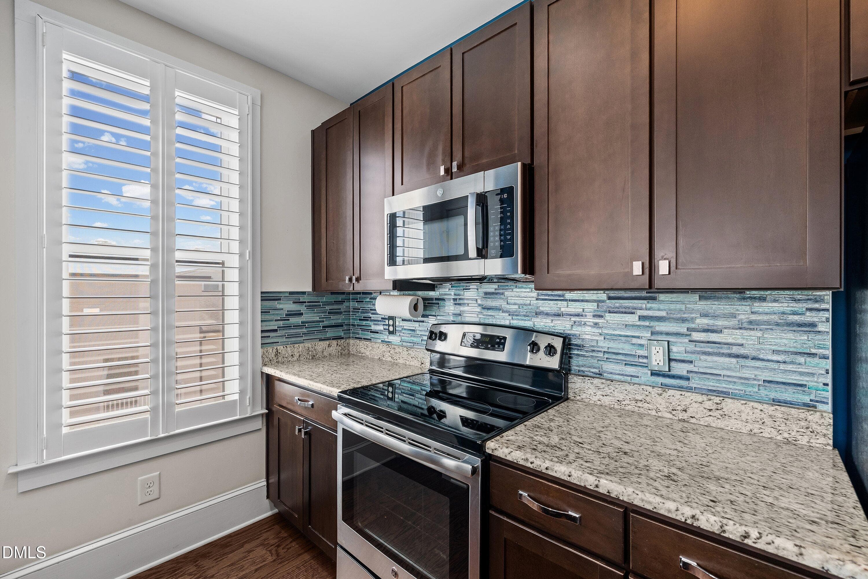 24-700 Finsbury Unit 400_8840 - 700 Finsbury Street 400, Durham, NC 27703
