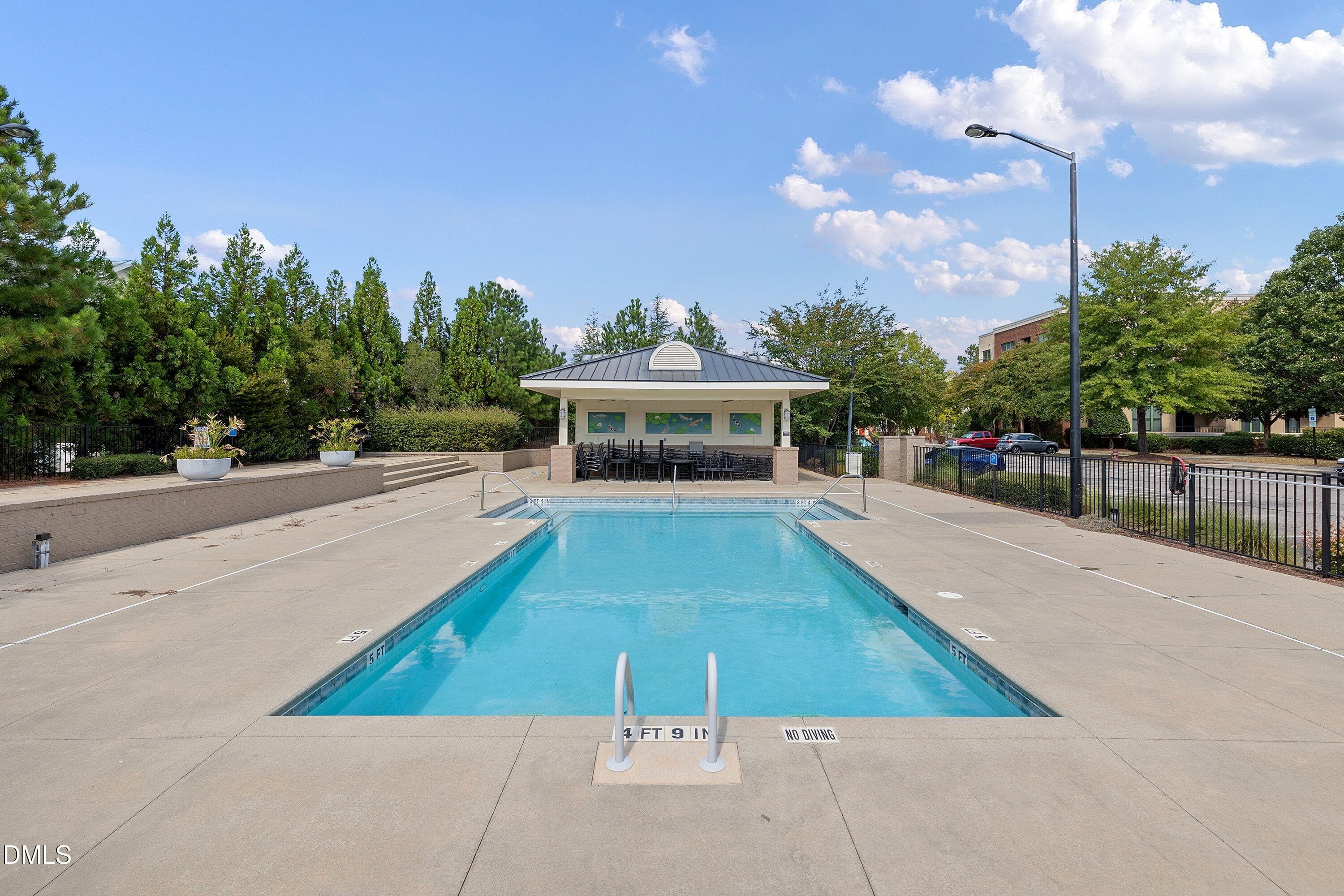 39-700 Finsbury Unit 400_8962 - 700 Finsbury Street 400, Durham, NC 27703