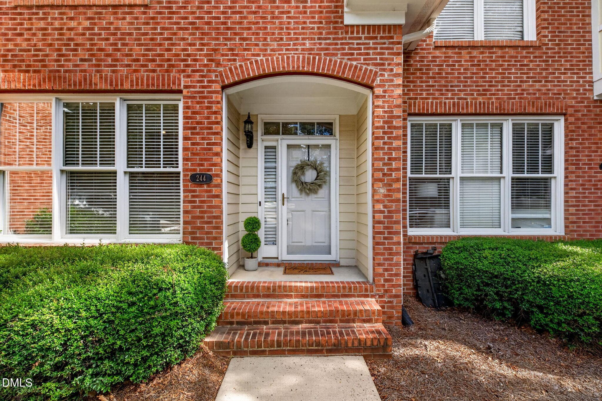 10-web-or-mls-244 Ashton Hall Lane -10 - 244 Ashton Hall Lane, Raleigh, NC 27609