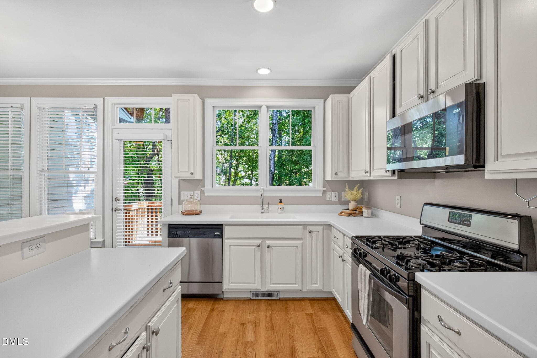17-web-or-mls-244 Ashton Hall Lane -17 - 244 Ashton Hall Lane, Raleigh, NC 27609