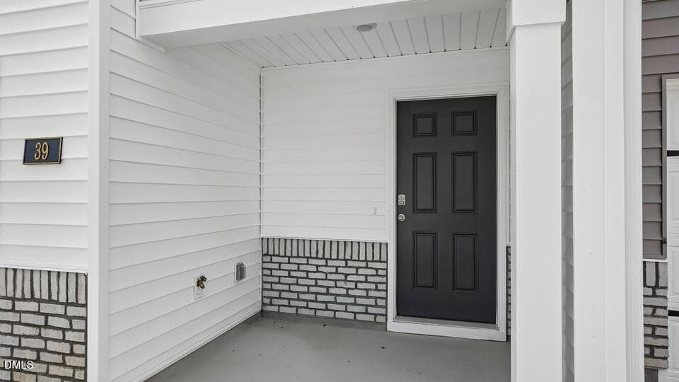 FRONT ENTRANCE MITCHELL EXPRESS-B2 - 32 Bee Garden Court, Angier, NC 27501