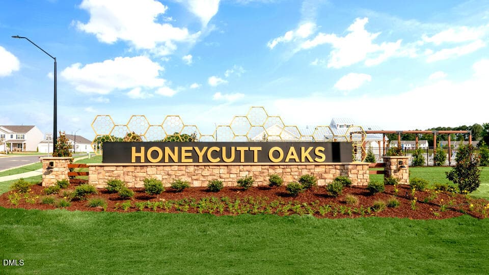 HONEYCUTT OAKS - 32 Bee Garden Court, Angier, NC 27501