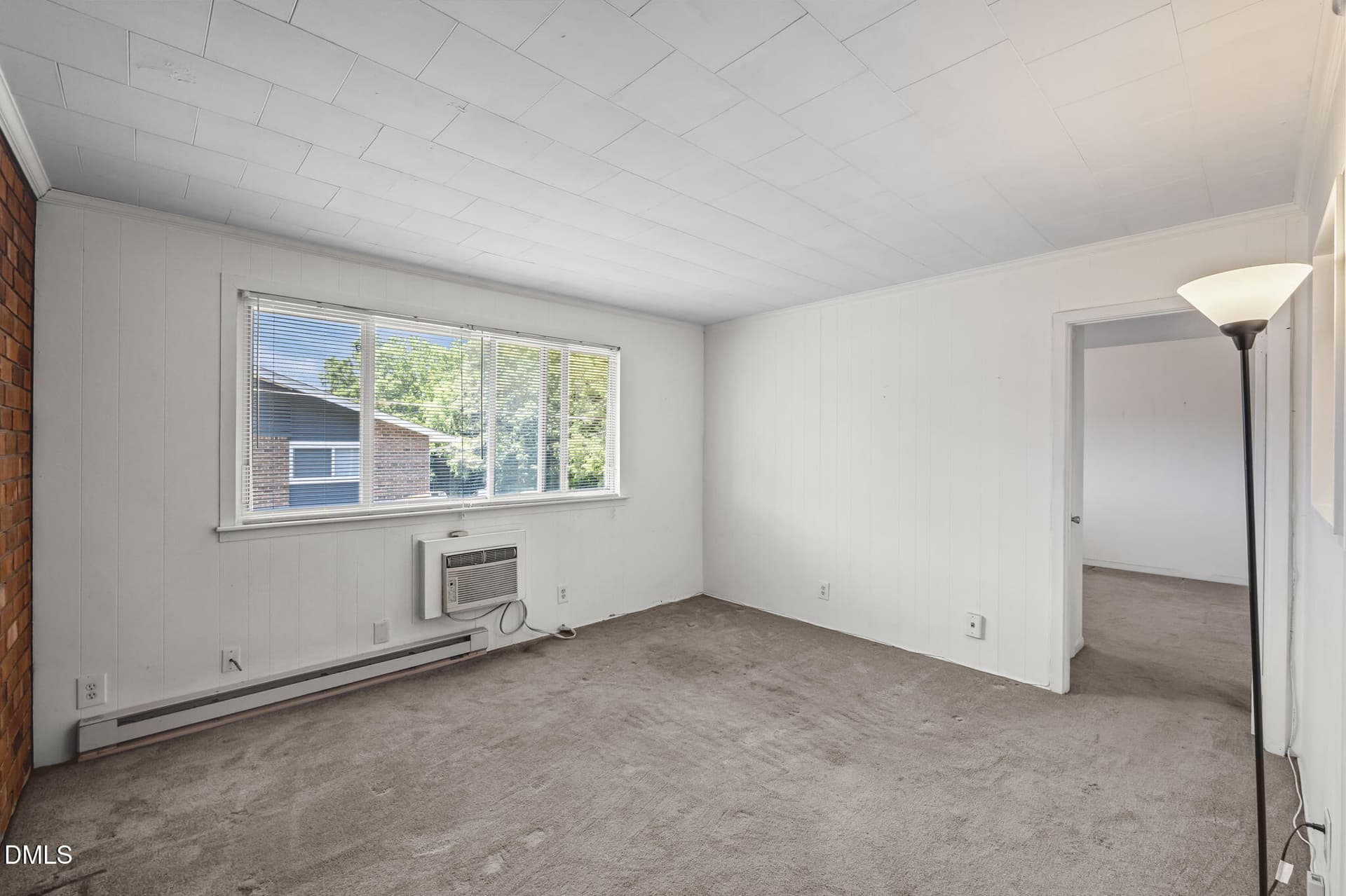 22-web-or-mls-P1120948 - 124 Fidelity Street Apt 15, Carrboro, NC 27510