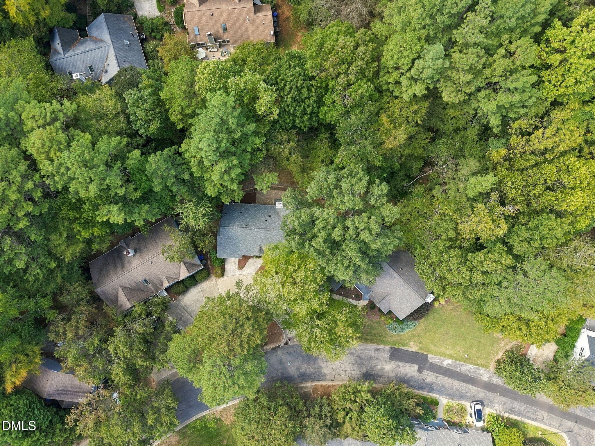 039-8-web-or-mls-DJI_20260930142225_0382 - 125 Weatherhill Point, Carrboro, NC 27510, Carrboro