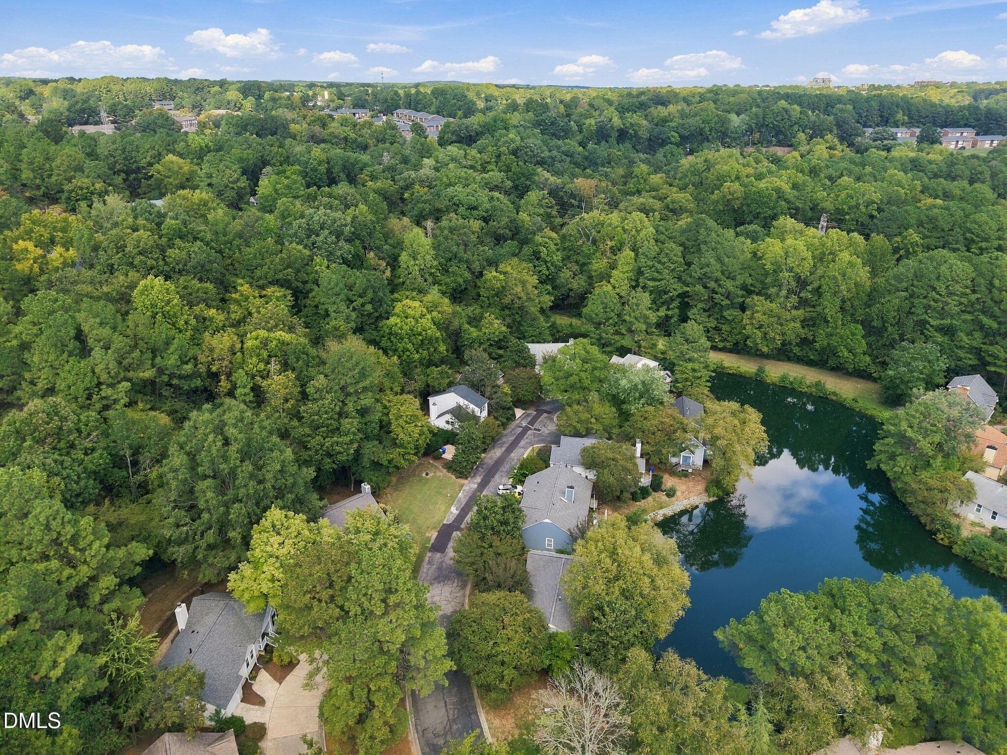 040-9-web-or-mls-DJI_20260930142902_0391 - 125 Weatherhill Point, Carrboro, NC 27510, Carrboro