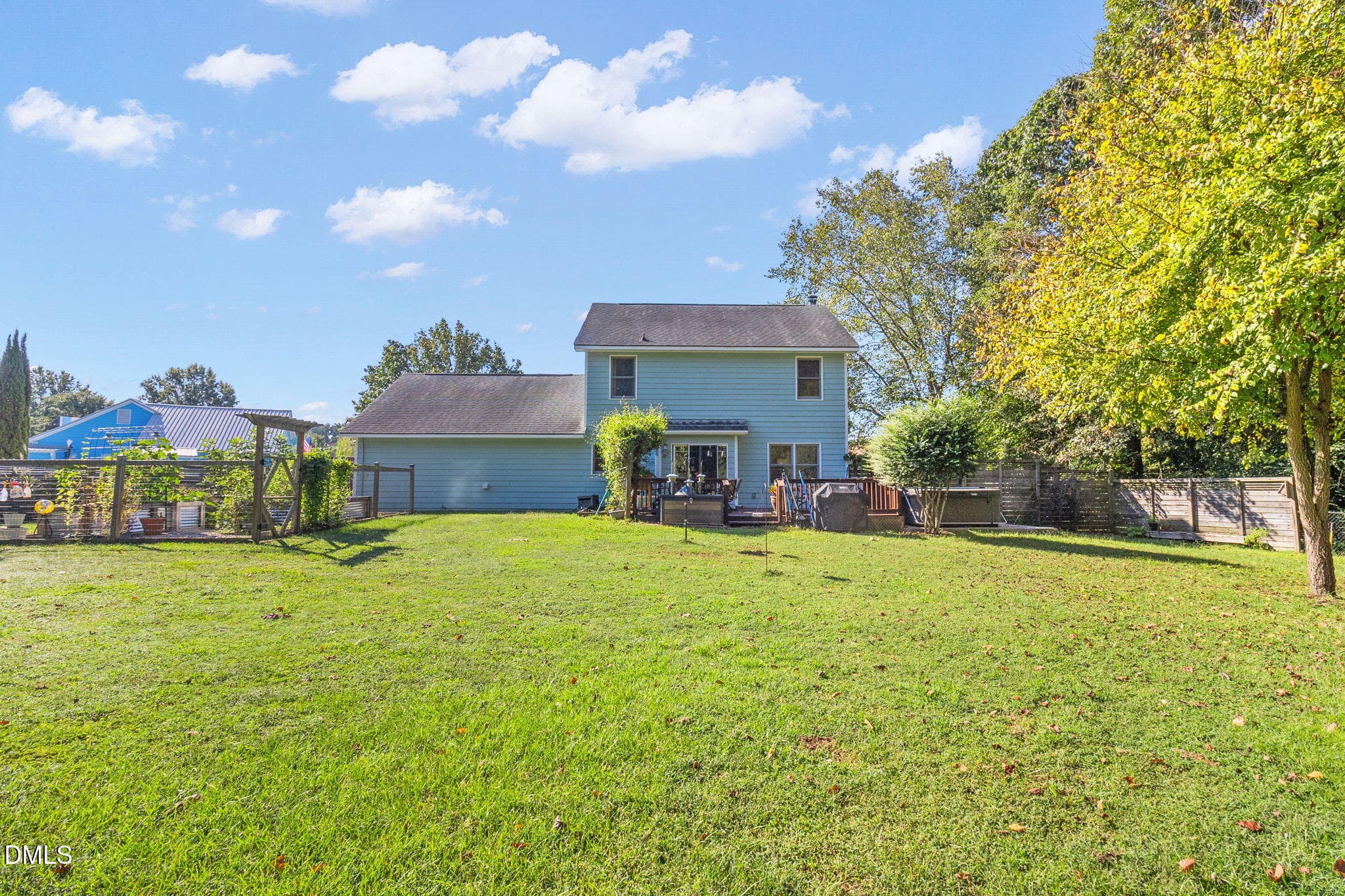 40-web-or-mls-IMG_4482 - 207 Oakview Drive, Raeford, NC 28376