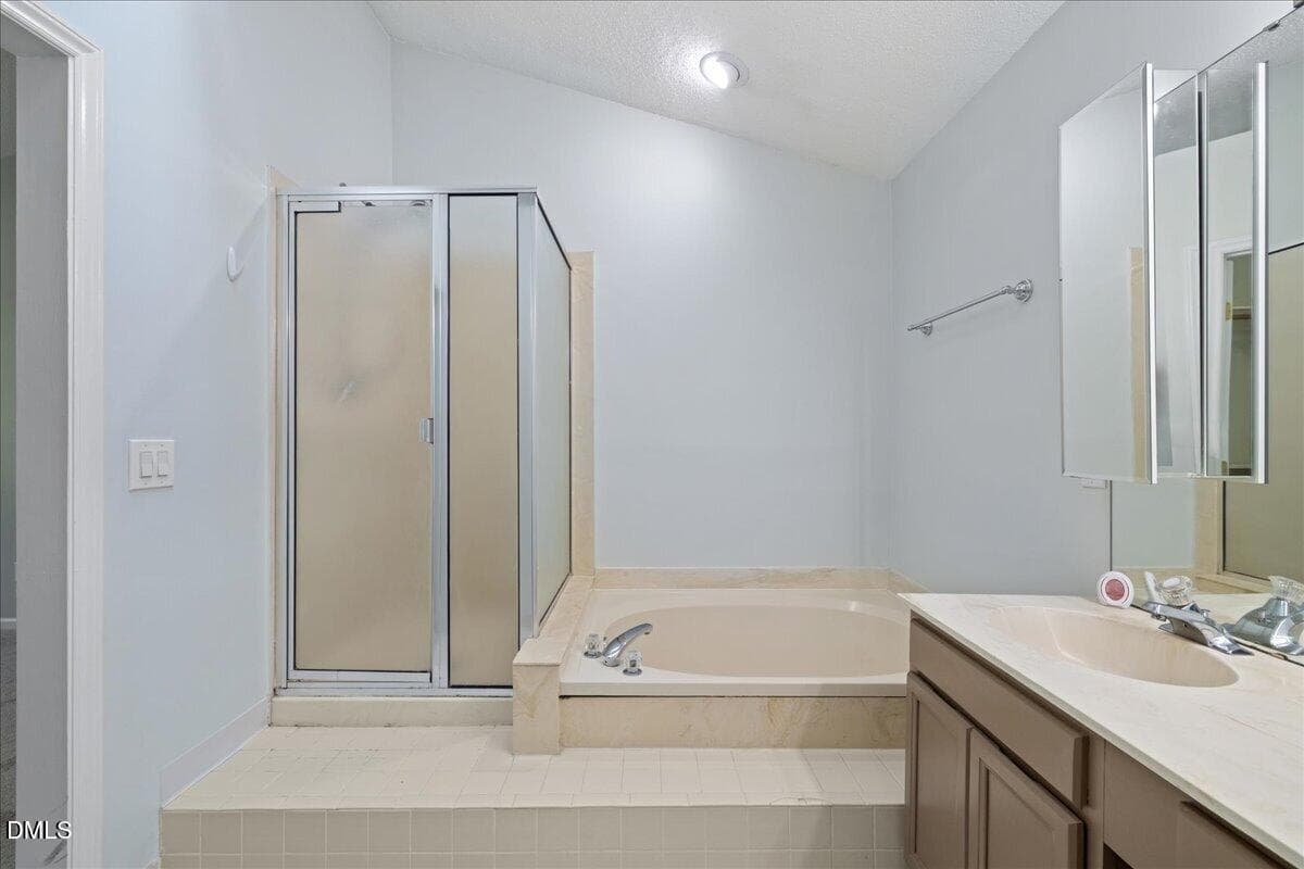 24-1103 Silvershire Way Reshoot - 1103 Silvershire Way, Knightdale, NC 27545