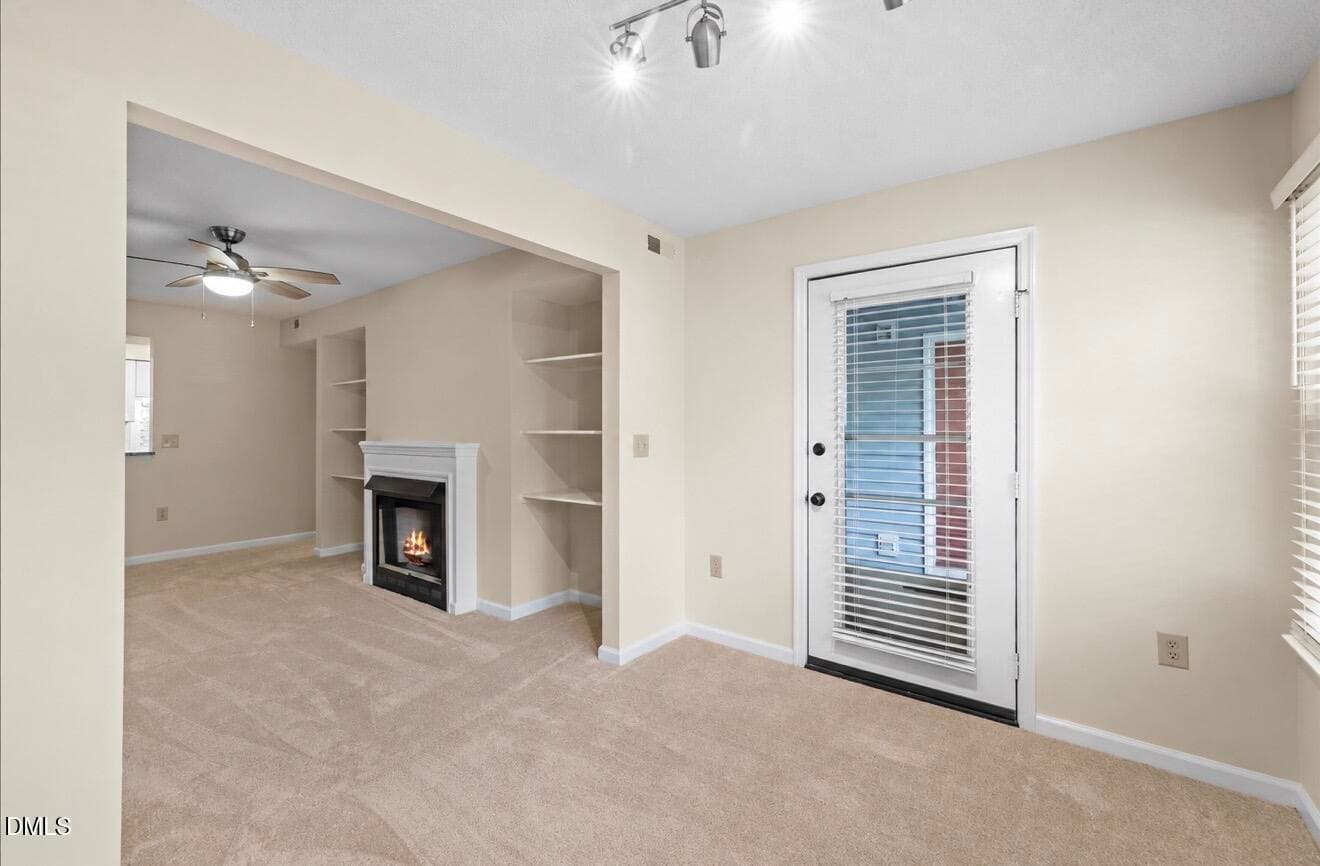 Sunroom - 1301 Hillbrow Lane 203, Raleigh, NC 27615