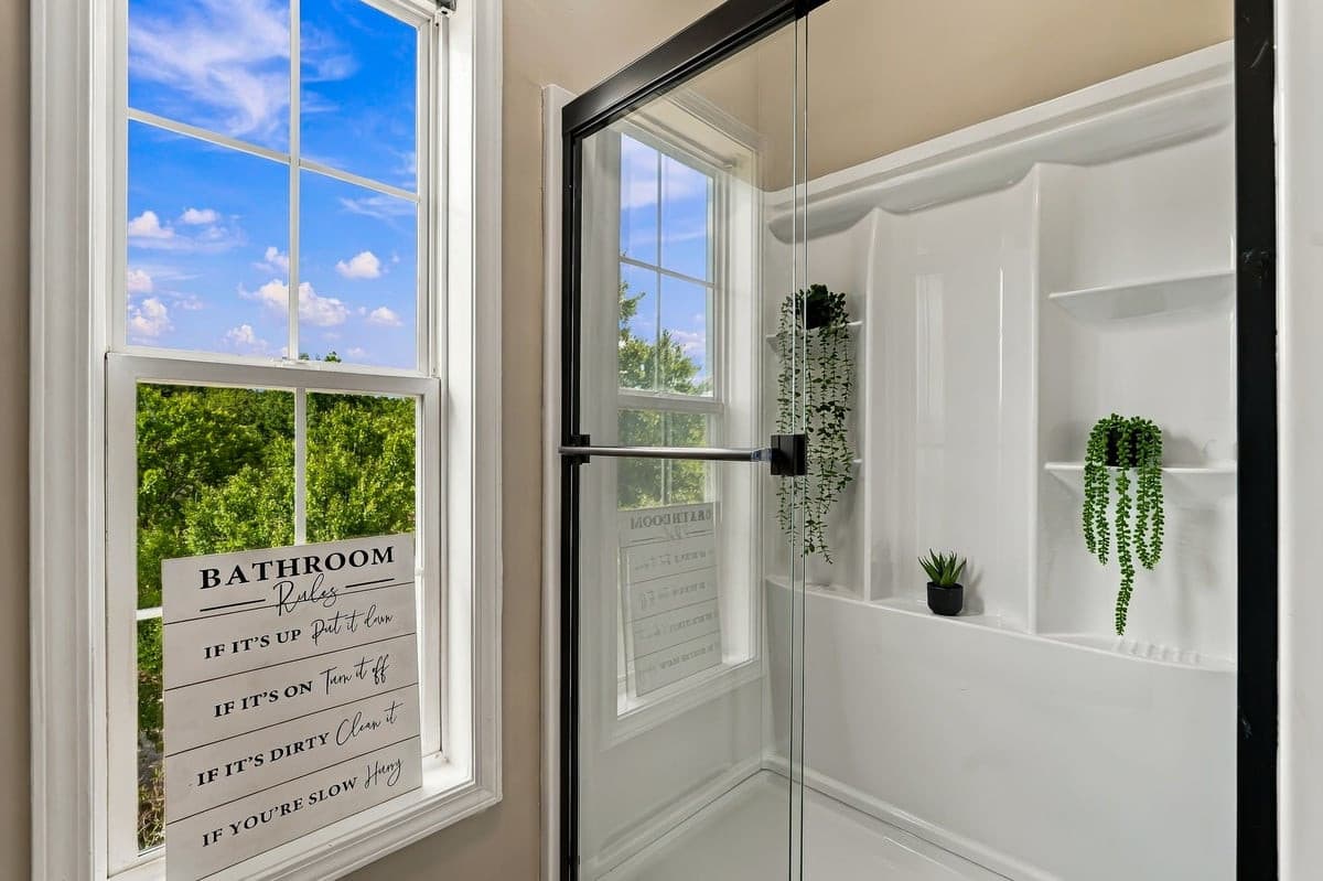 34-web-or-mls-RHugginsPhoto_08495.jpg - 2501 Huntscroft Lane 300, Raleigh, NC 27617