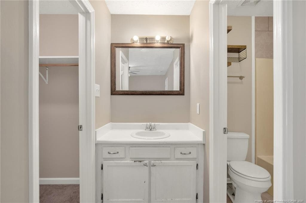 Photo 23 - 5543 HALLWOOD Drive, Hope Mills, NC 28348