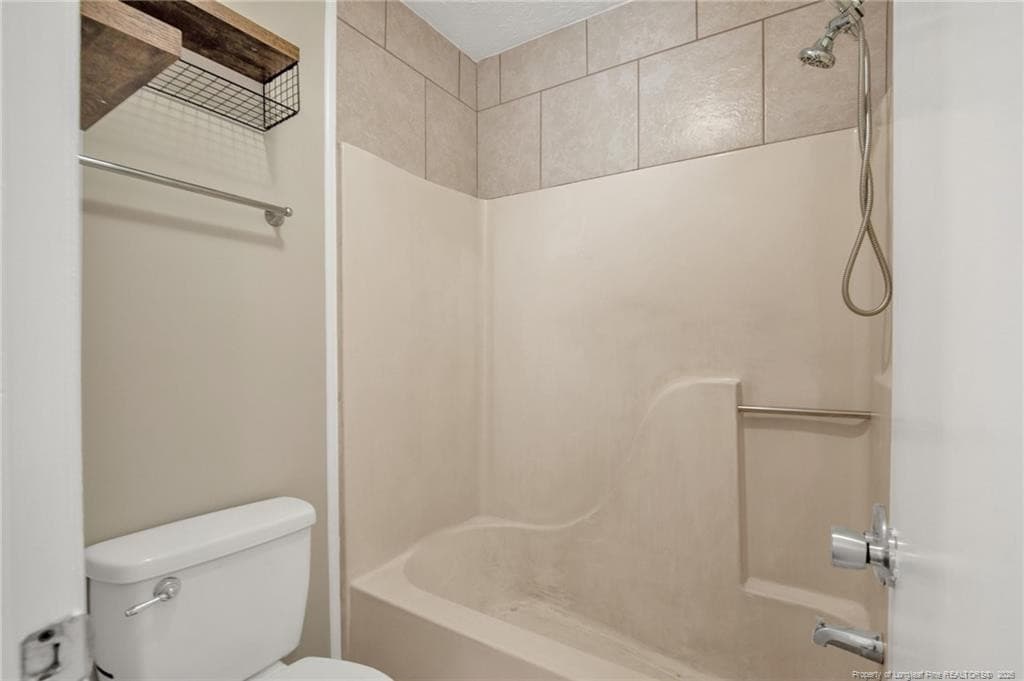 Photo 25 - 5543 HALLWOOD Drive, Hope Mills, NC 28348