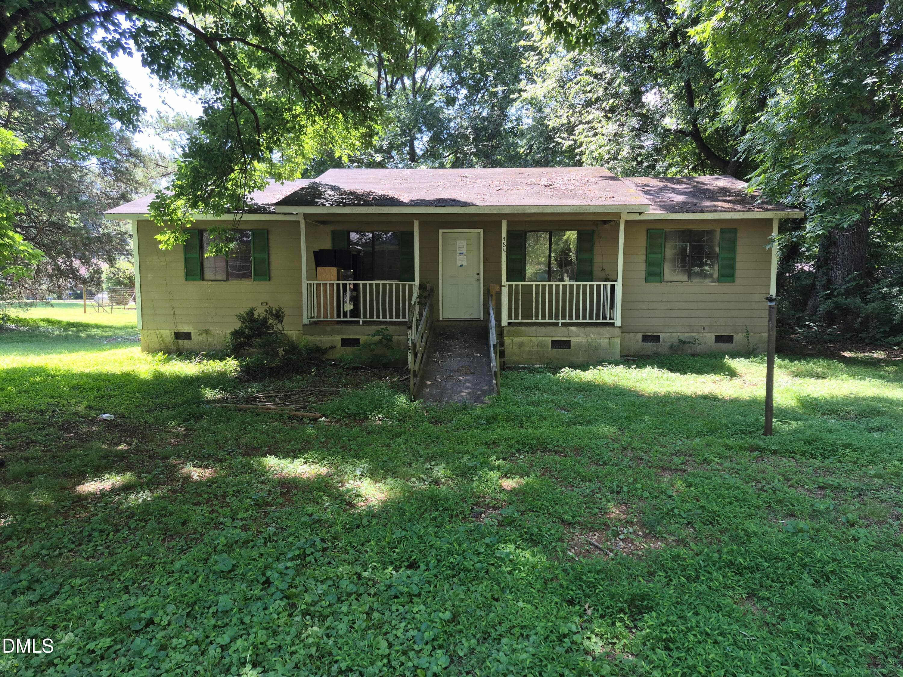 164 E Cornwallis Street, Pittsboro, NC 27312