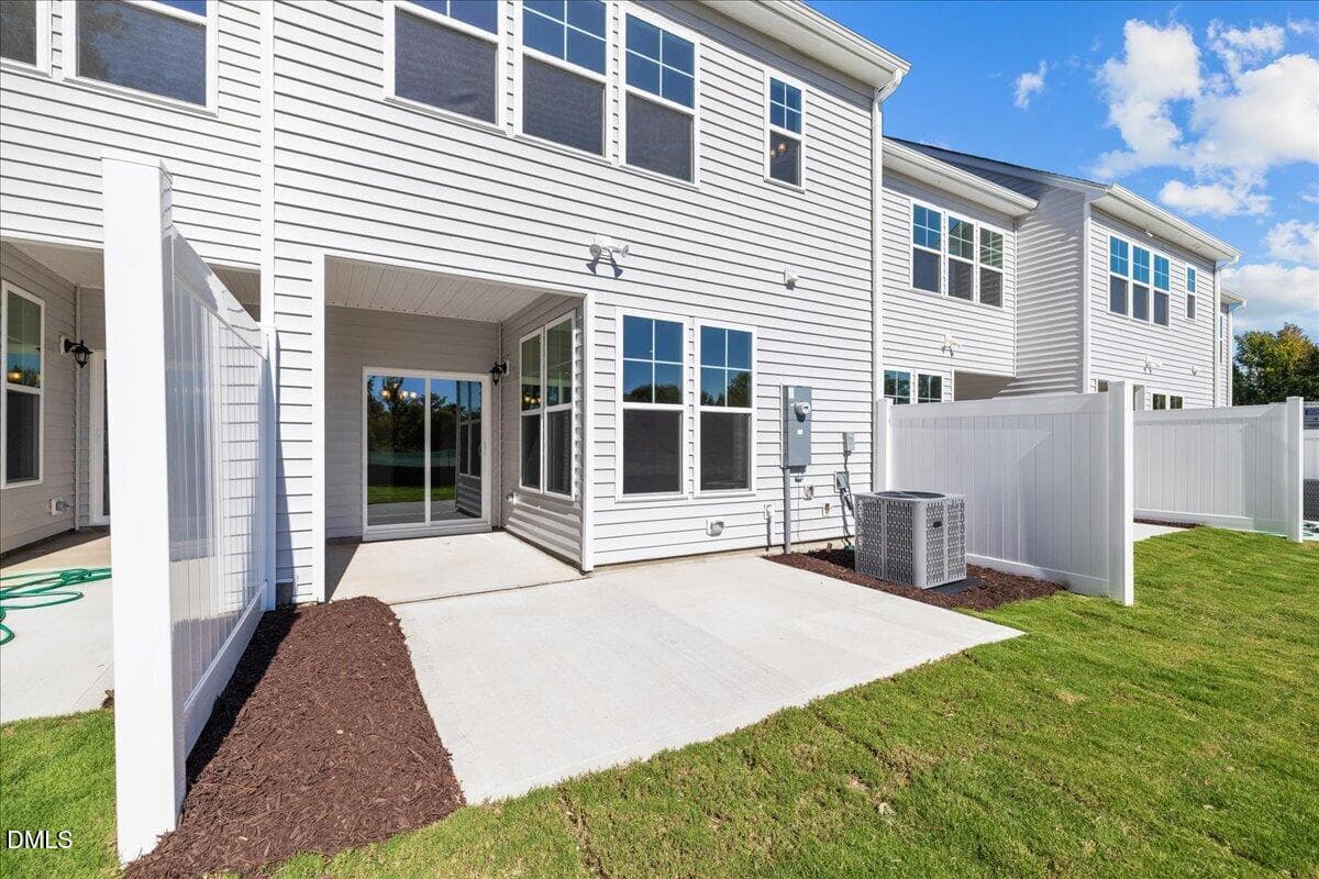 52-HHHunt Homes-Interior Layout-Lot 22-W - 320 Short Ridge Way, Rolesville, NC 27571