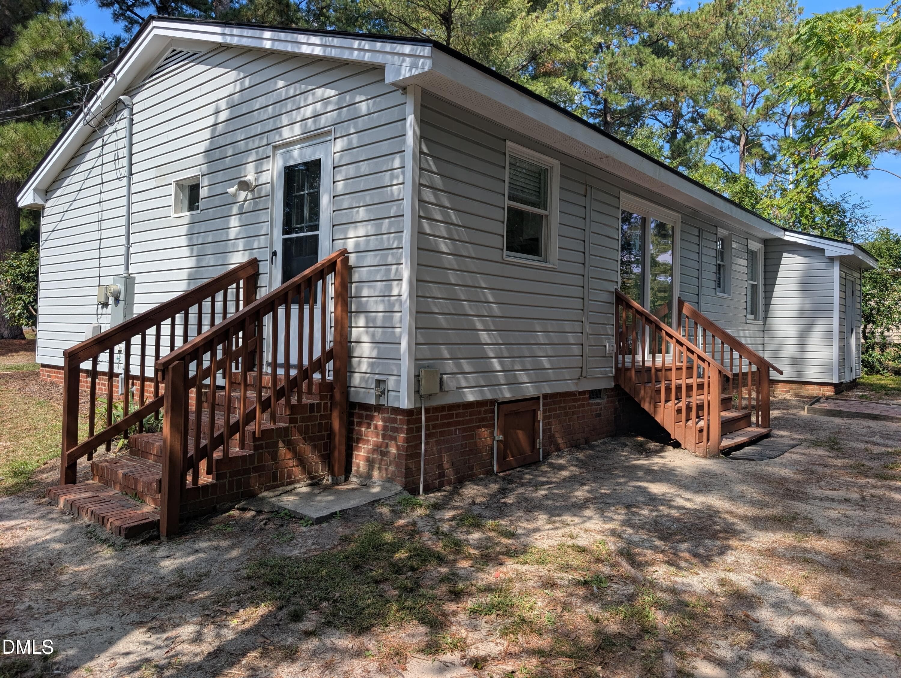 Back of Structure - 904 N Lee Street, Zebulon, NC 27597