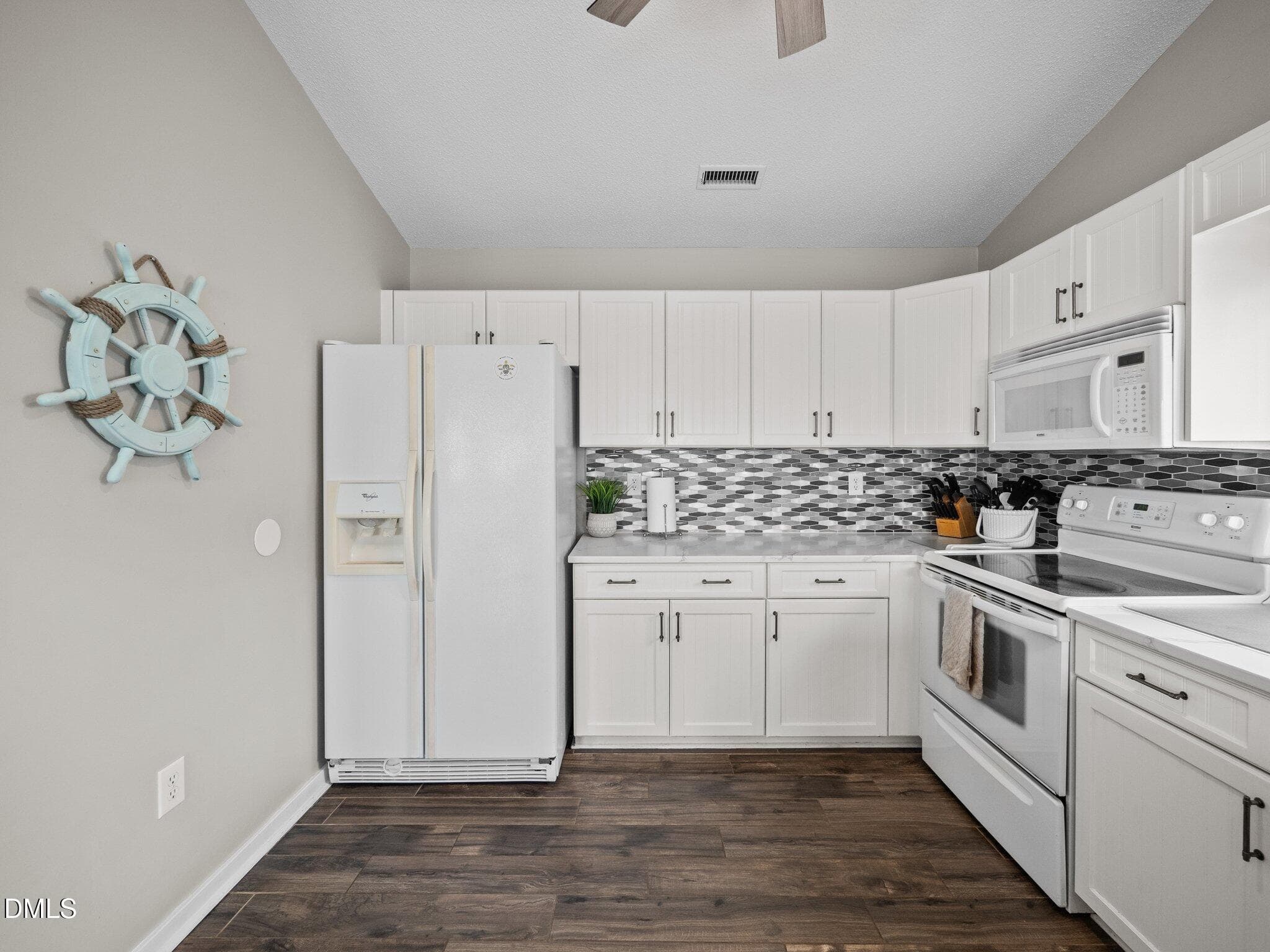 62-web-or-mls-M1B17975 - 609 S Shore Drive, Surf City, NC 28445