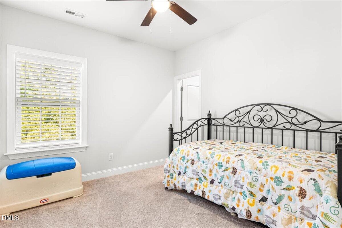 27-402 Rittenhouse-27 - 402 Rittenhouse Court, Fuquay Varina, NC 27526