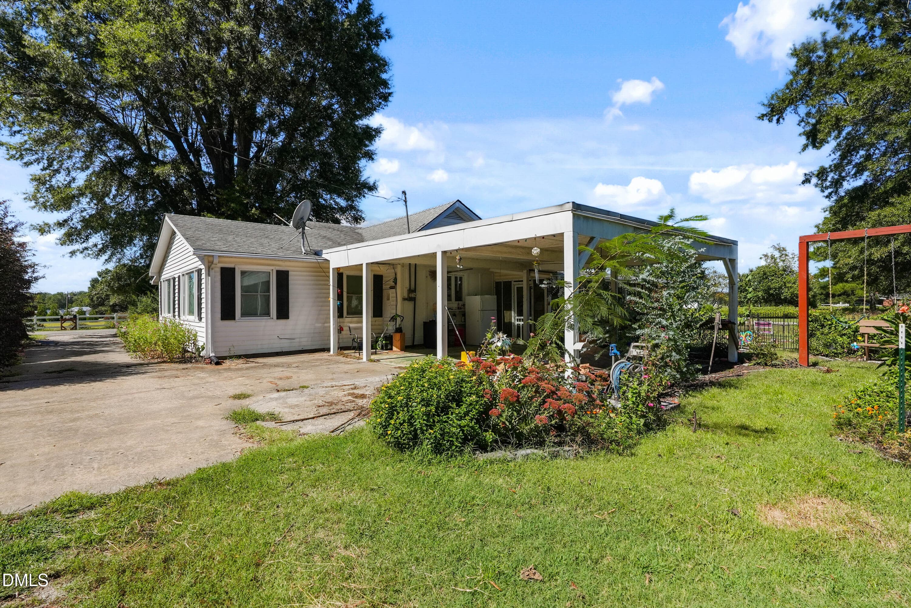 Side of House - 7406 Old Beulah Road, Kenly, NC 27542, Kenly
