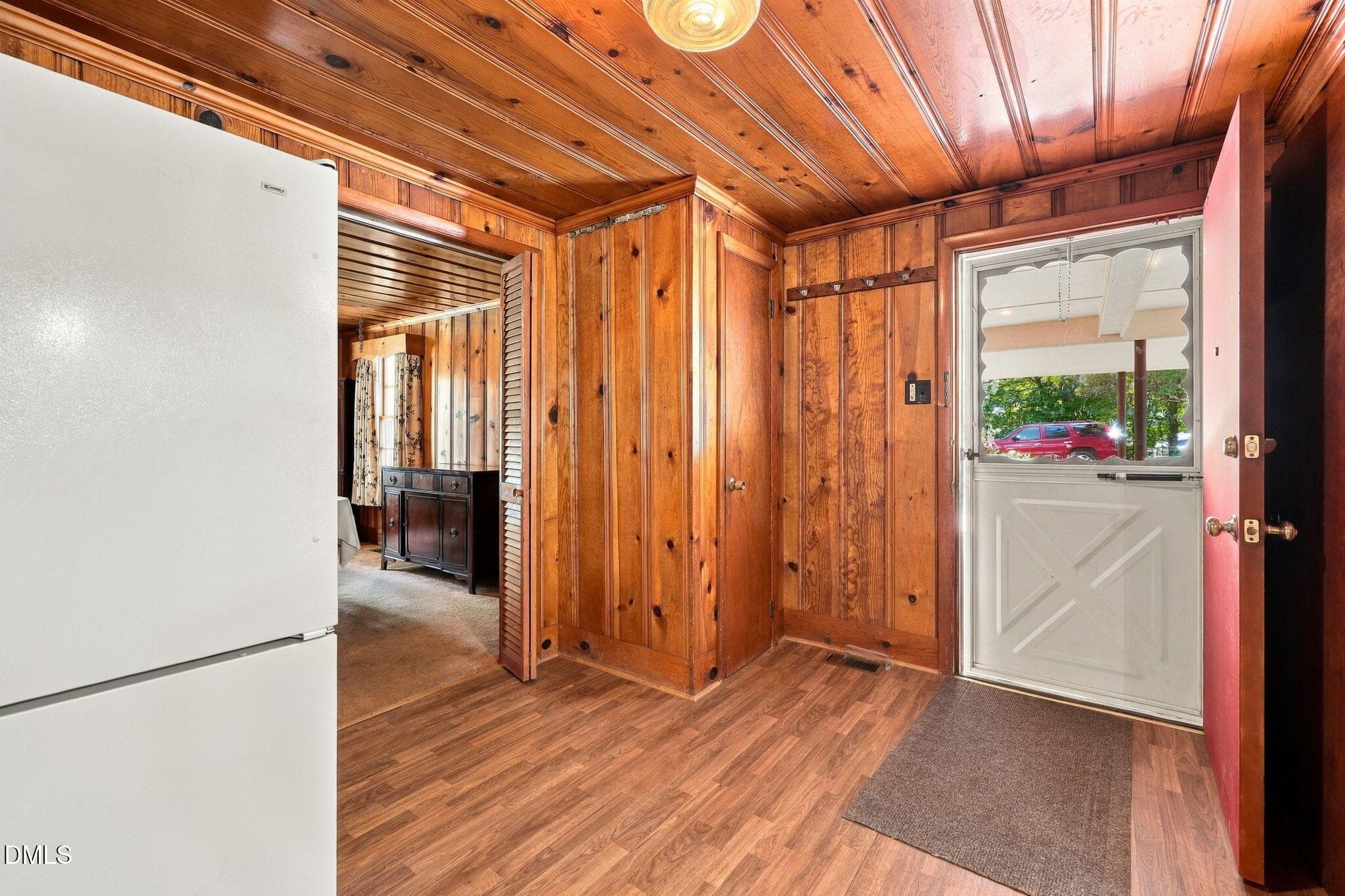 16-web-or-mls-IMG_1983_Edit - 6909 Holly Springs Road, Raleigh, NC 27606