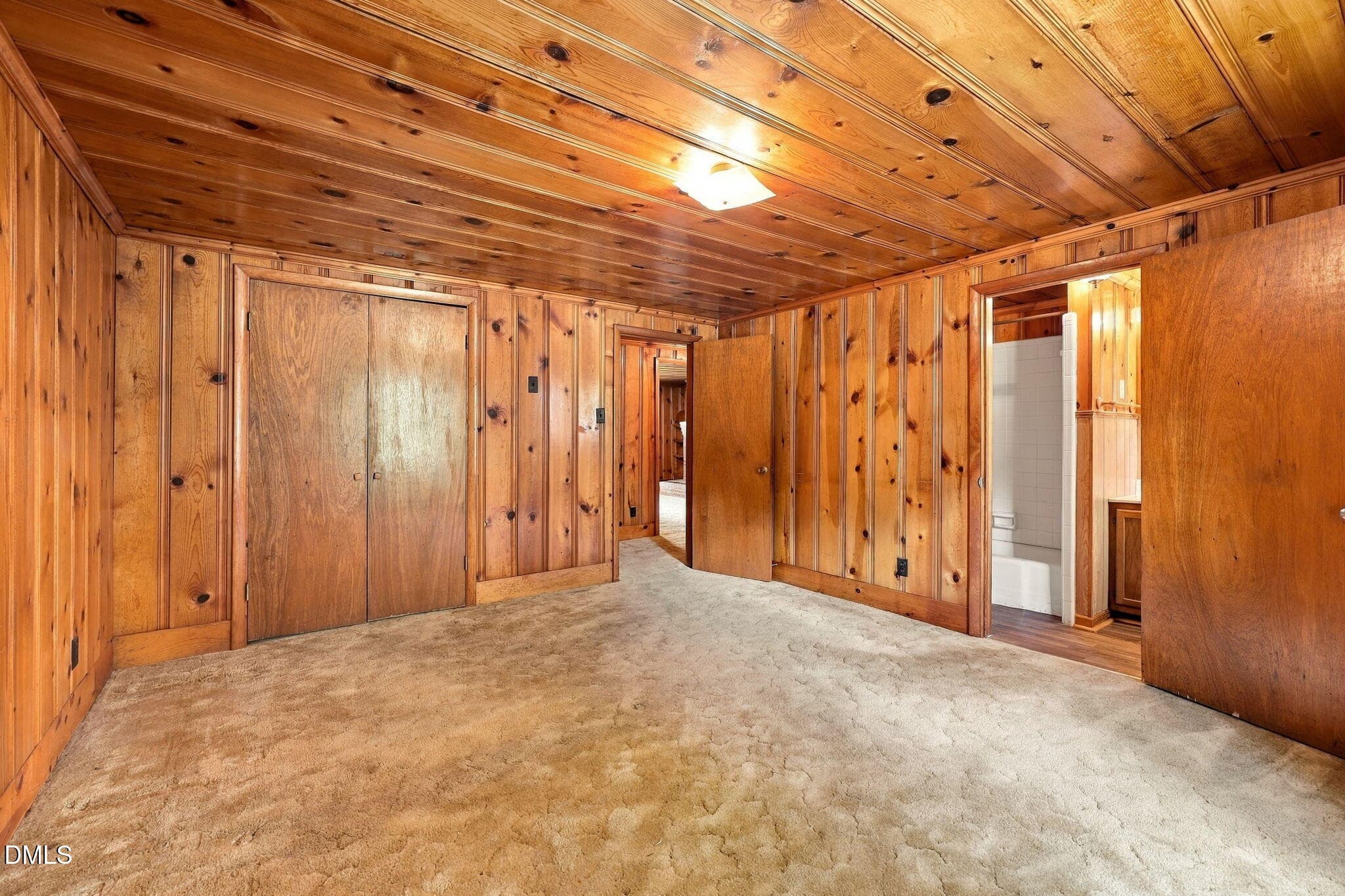 26-web-or-mls-IMG_2016 - 6909 Holly Springs Road, Raleigh, NC 27606