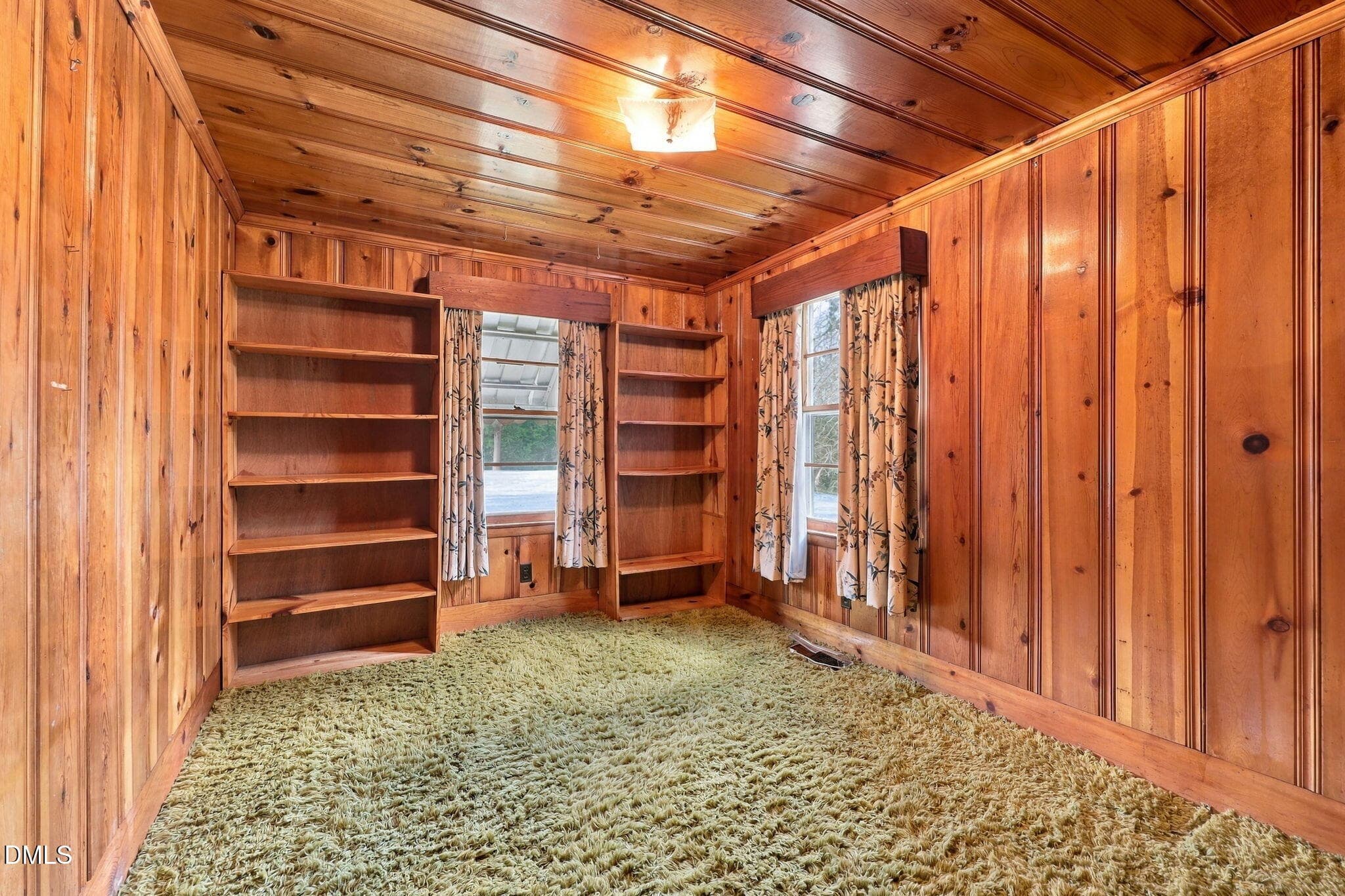35-web-or-mls-IMG_2043 - 6909 Holly Springs Road, Raleigh, NC 27606