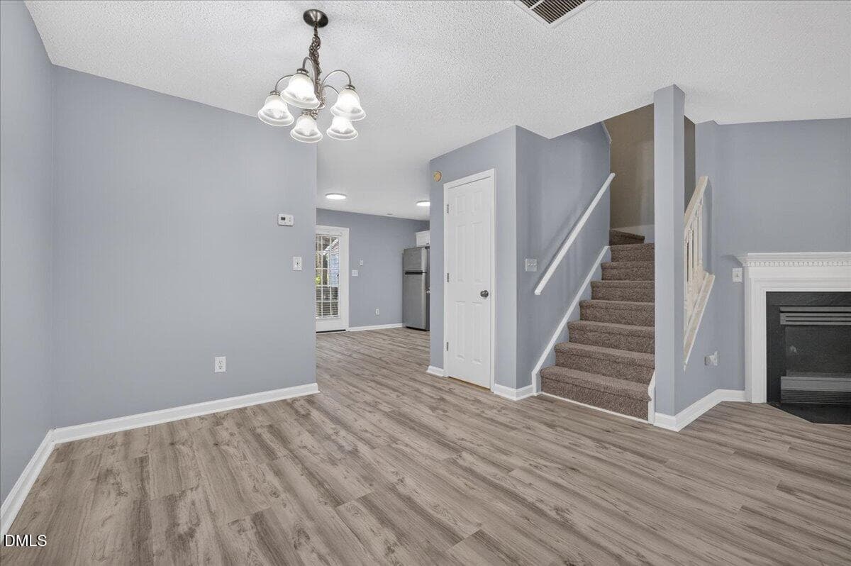 17-5553FieldcrossCtRaleigh_016 - 5553 Fieldcross Court, Raleigh, NC 27610